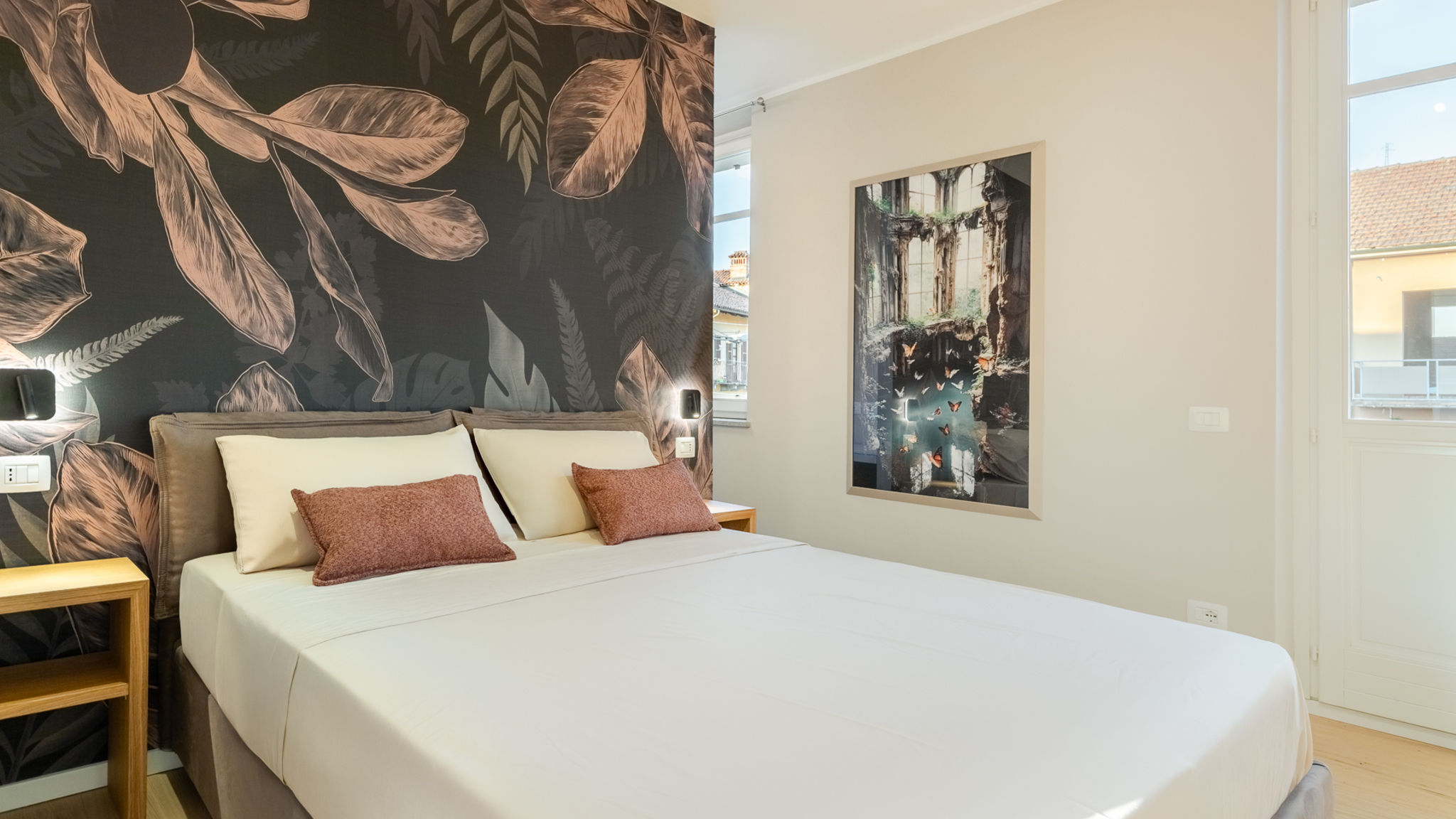 Italianway Alba Alba Palace Luxury Apartments - Pink