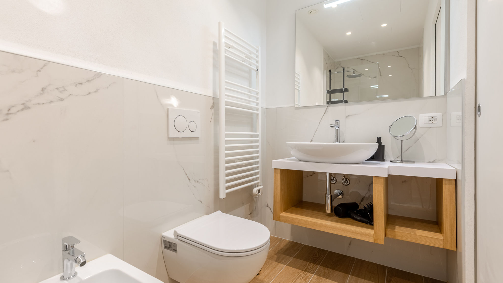 Italianway Alba Alba Palace Luxury Apartments - Pink
