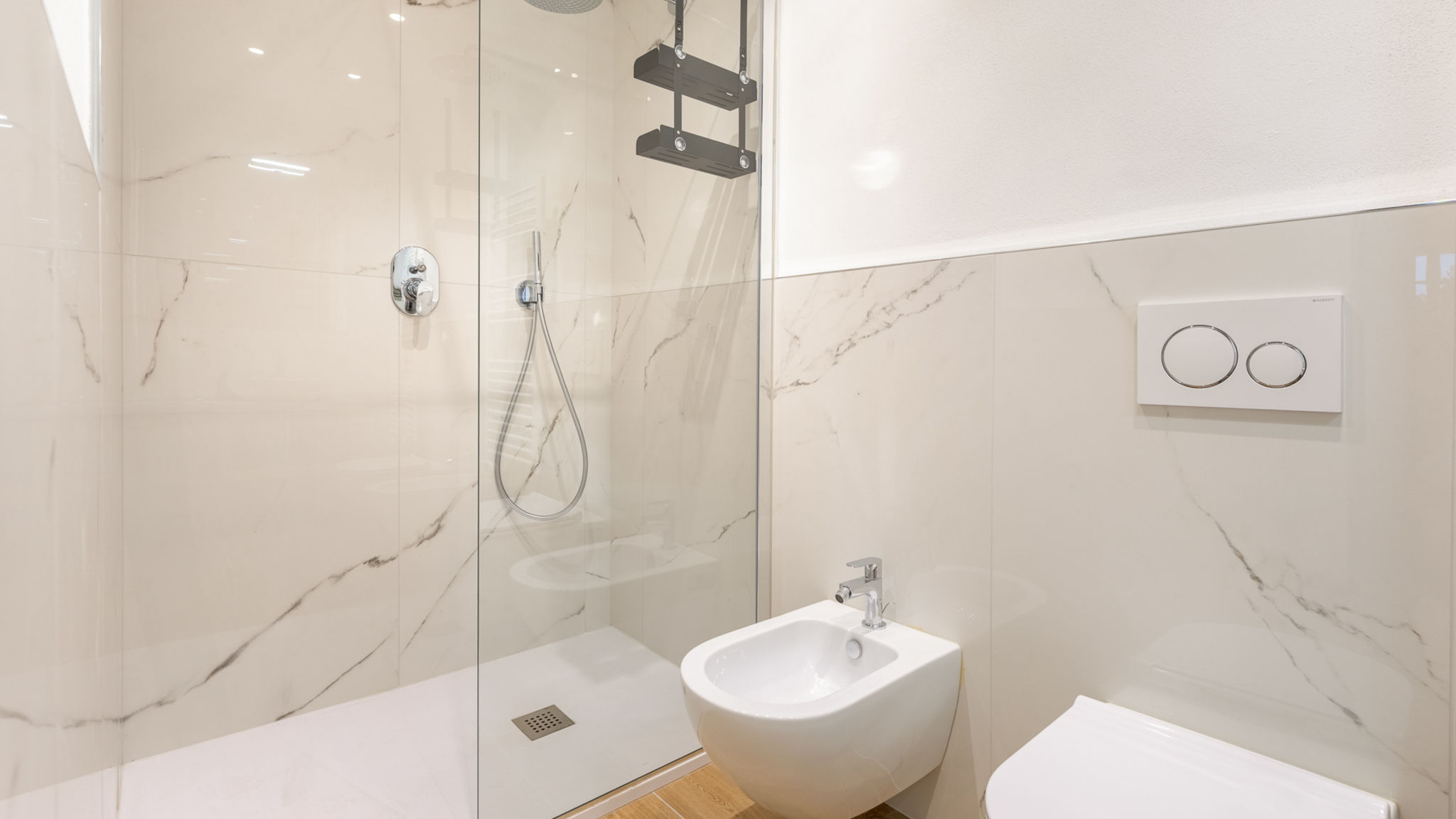 Italianway Alba Alba Palace Luxury Apartments - Pink