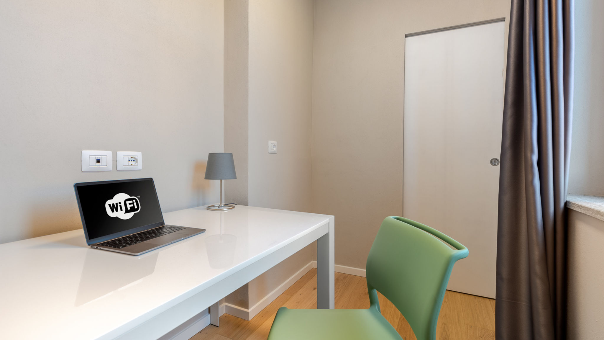 Italianway Alba Alba Palace Luxury Apartments - Pink