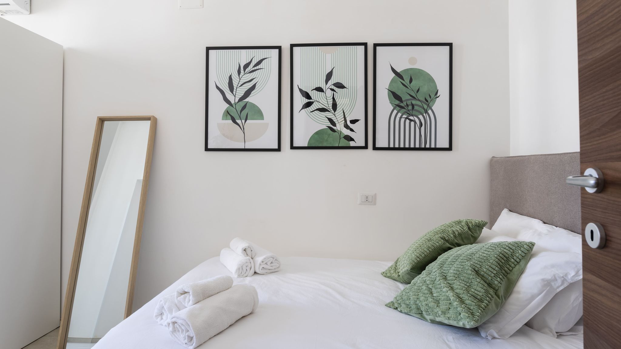 Italianway Napoli [Domus Sanità - Napoli] Free Wifi