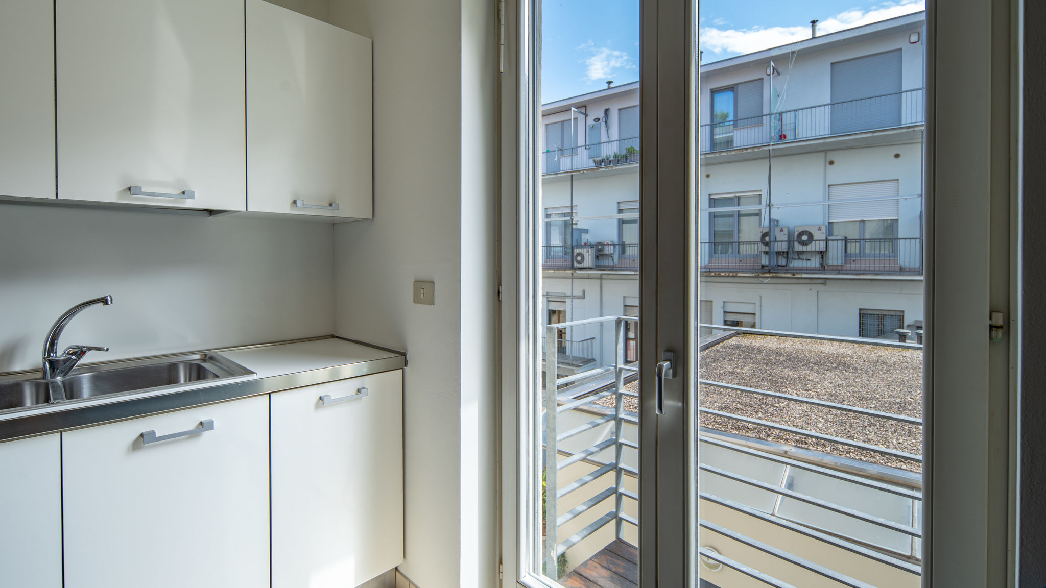 Italianway Alba Happy Central Apartment 2