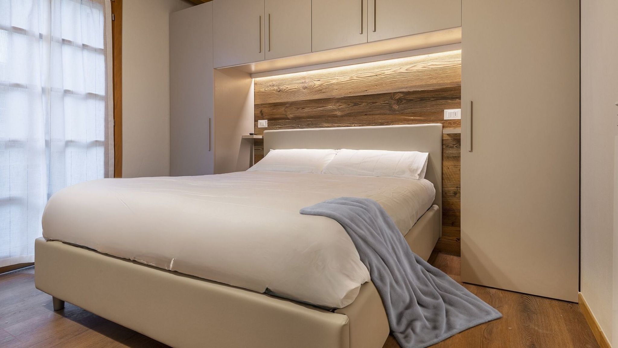 Italianway Vione Silia's Home