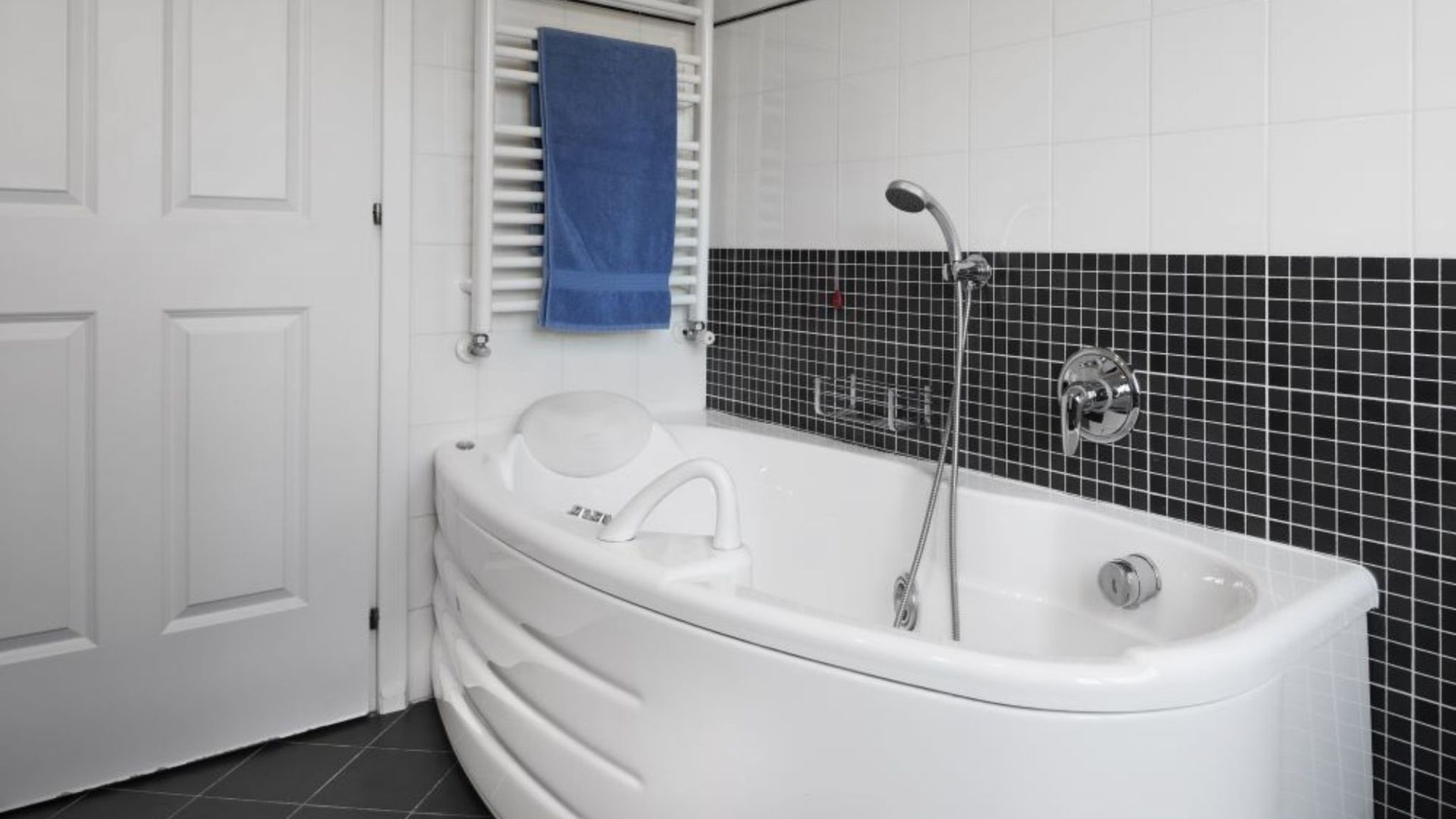 Italianway Leggiuno The House on the Lake