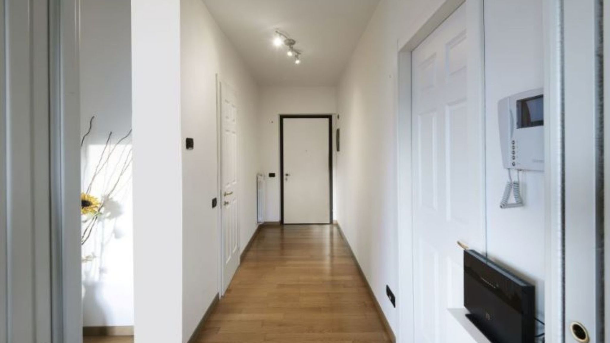 Italianway Leggiuno The House on the Lake