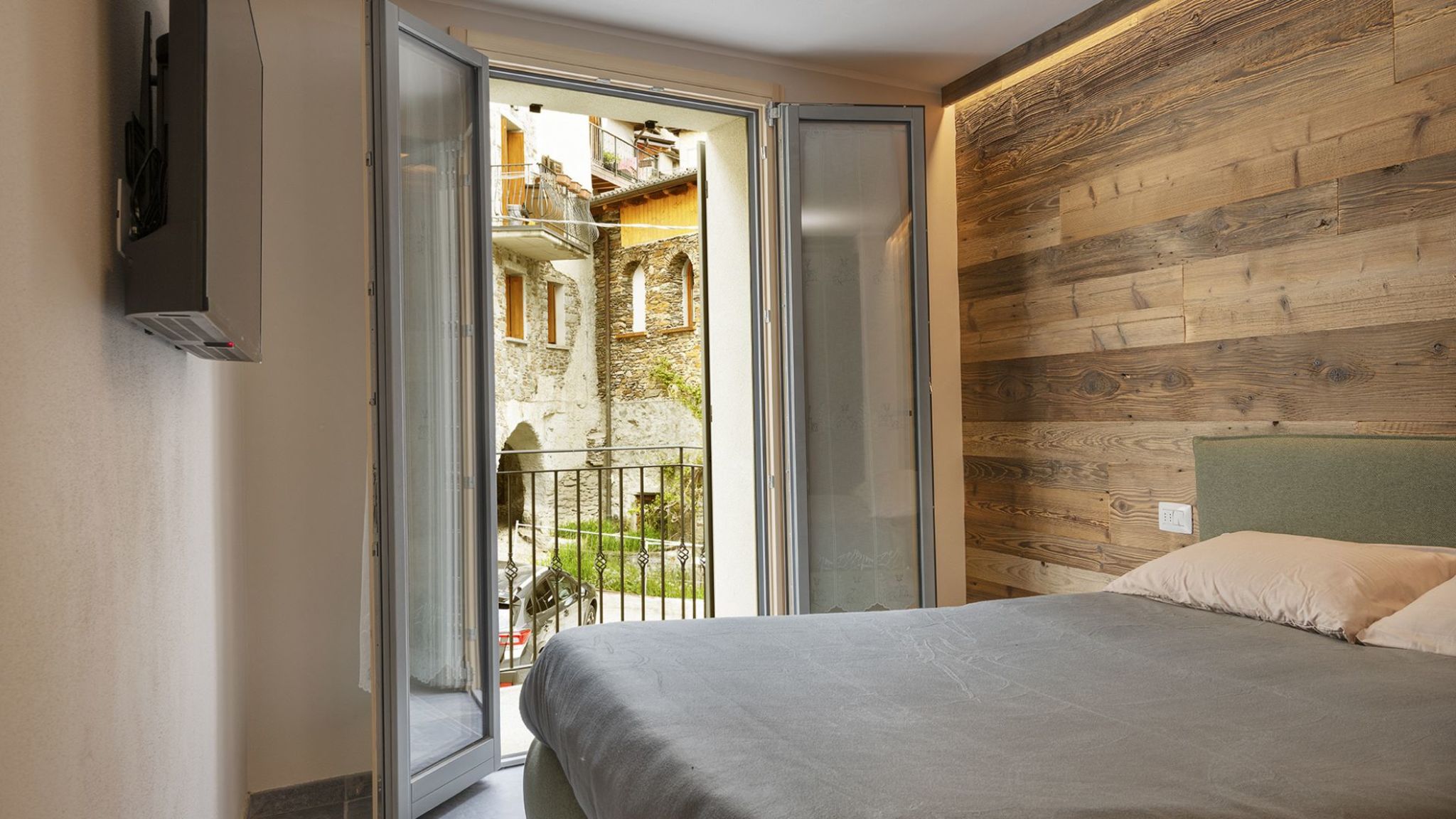 Italianway Vione WoodStone ECOLodge
