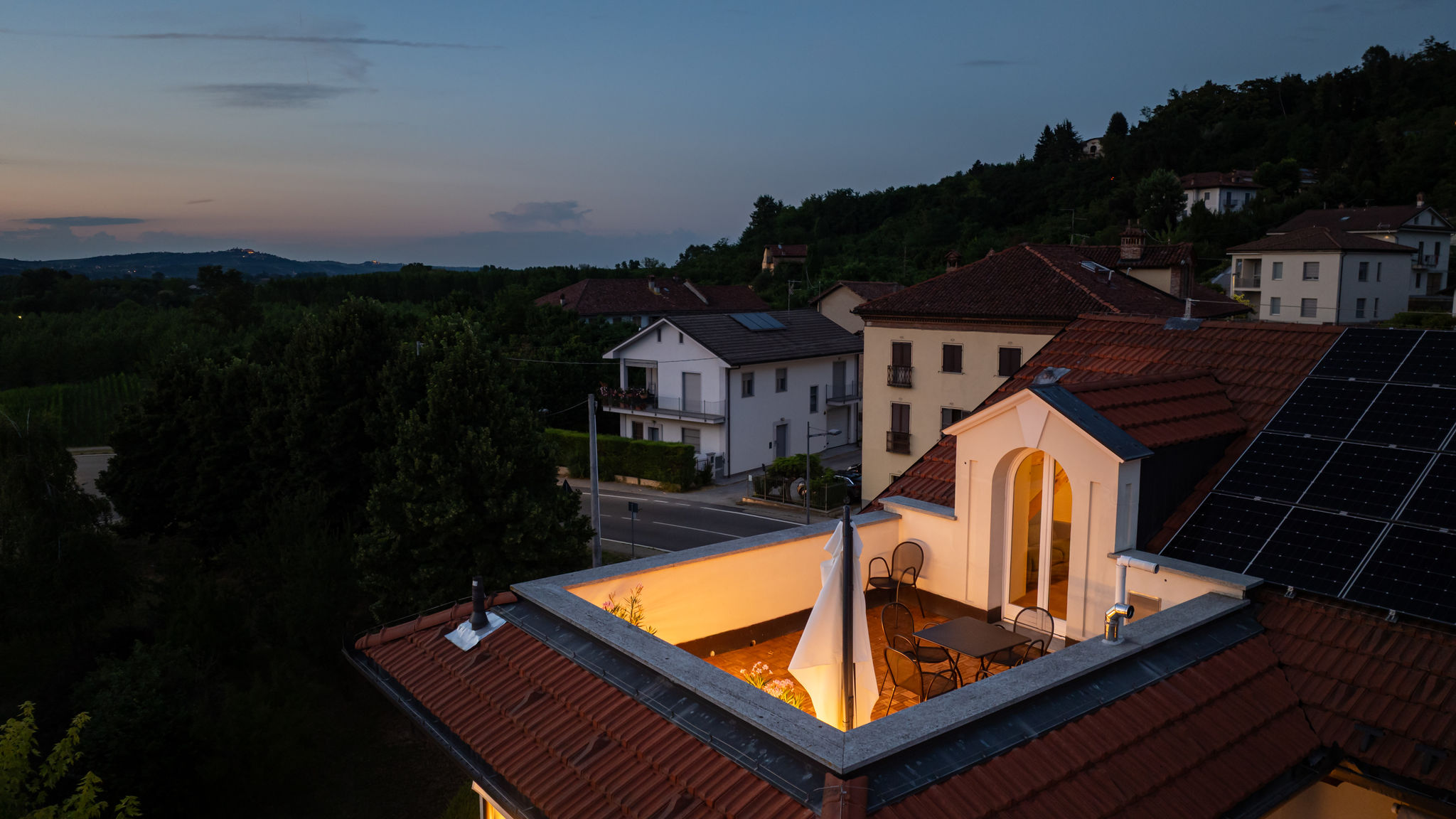 Italianway Alba Alba Palace Luxury Apartments - Yellow