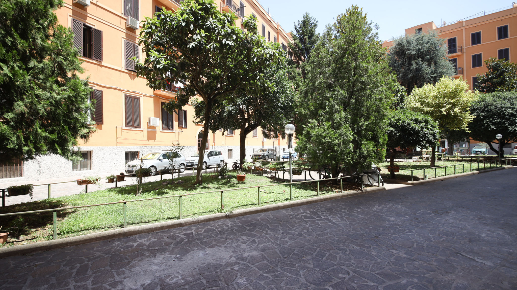 Italianway Roma Rome Flat 42 by Ghor