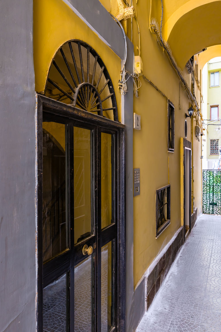 Italianway Napoli Stairway to the Vista Flat