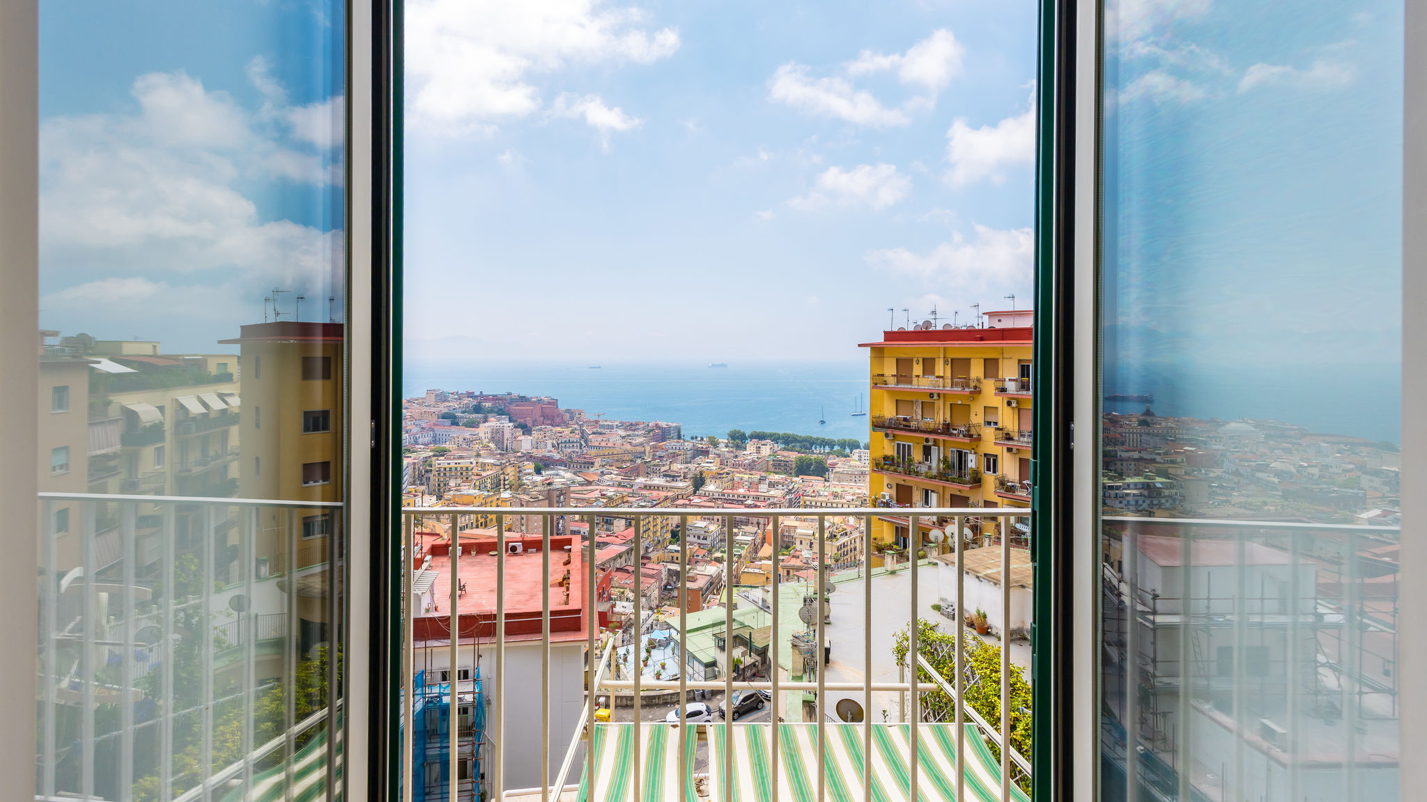 Italianway Napoli Stairway to the Vista Flat