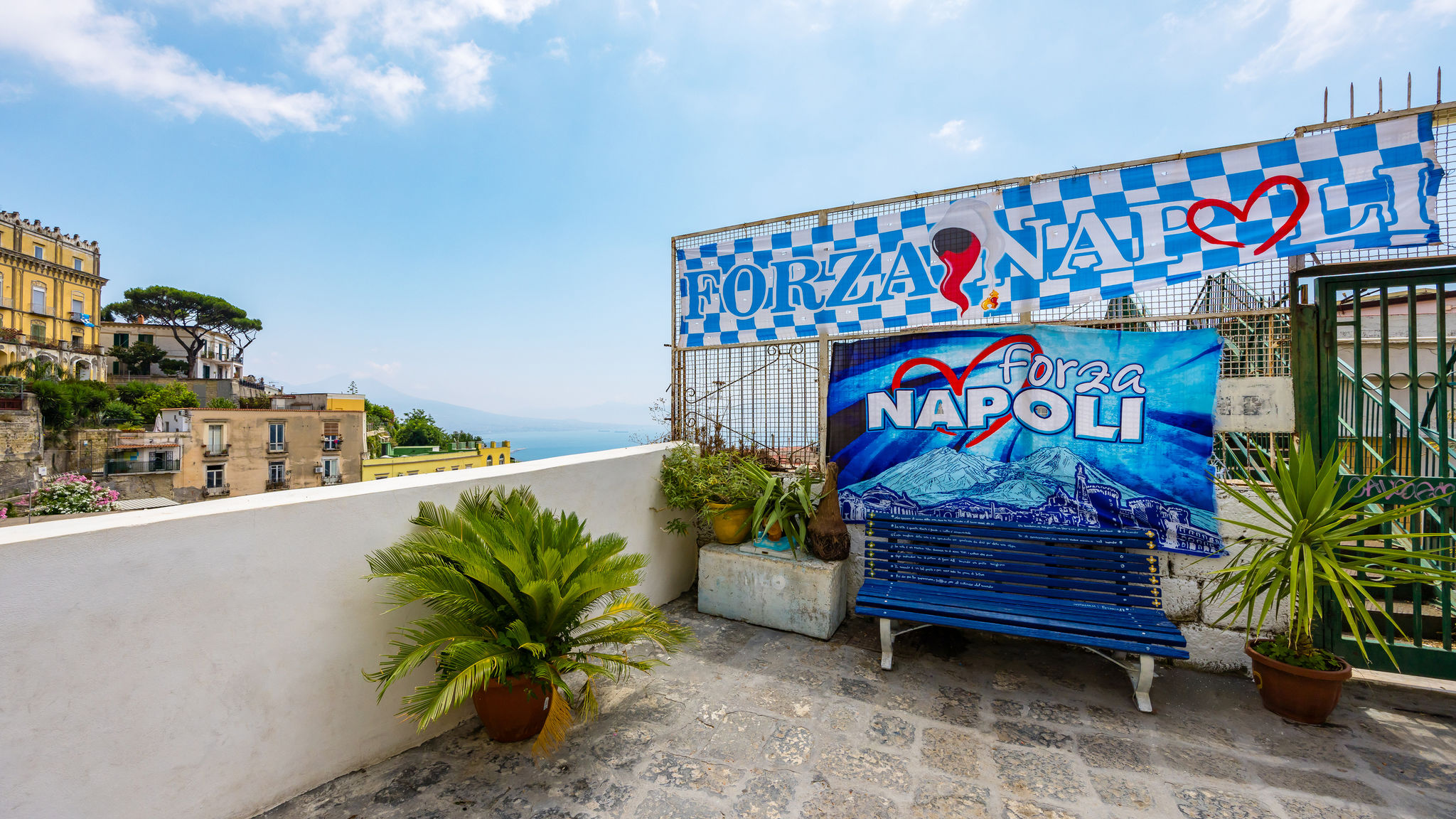 Italianway Napoli Stairway to the Vista Flat
