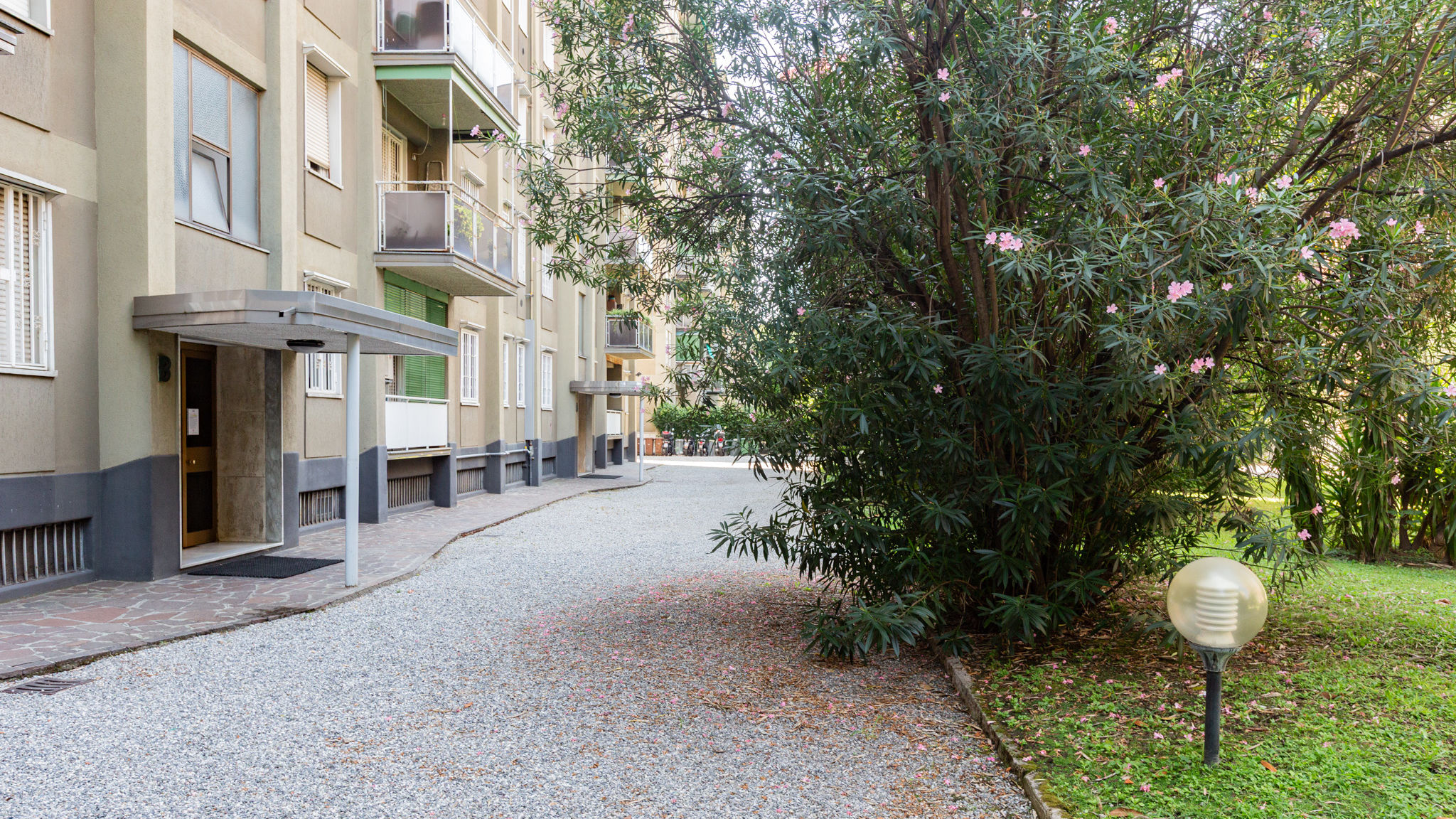 Italianway Milano ALCUINO5 Cozy with terrace near City Life