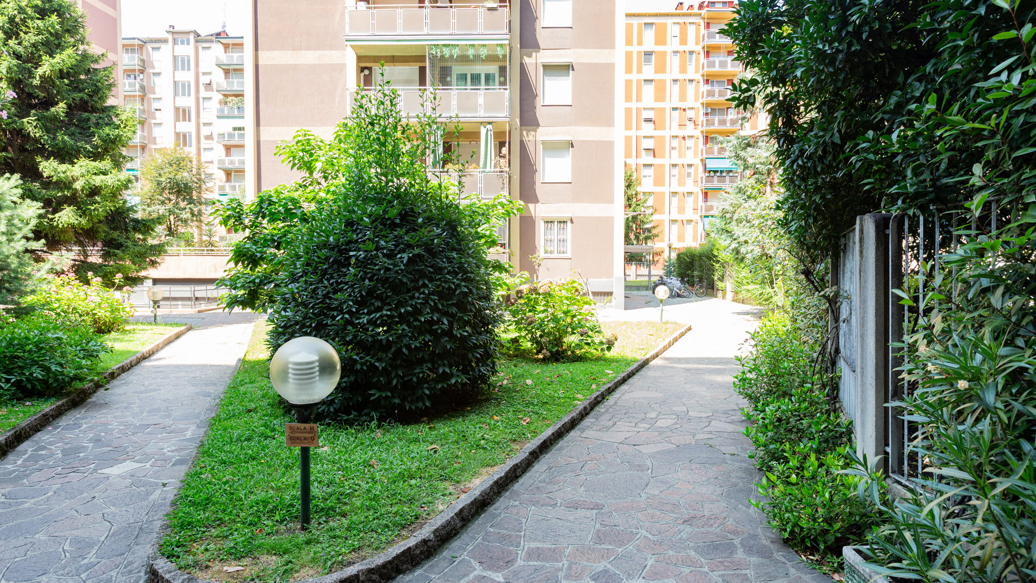 Italianway Milano ALCUINO5 Cozy with terrace near City Life