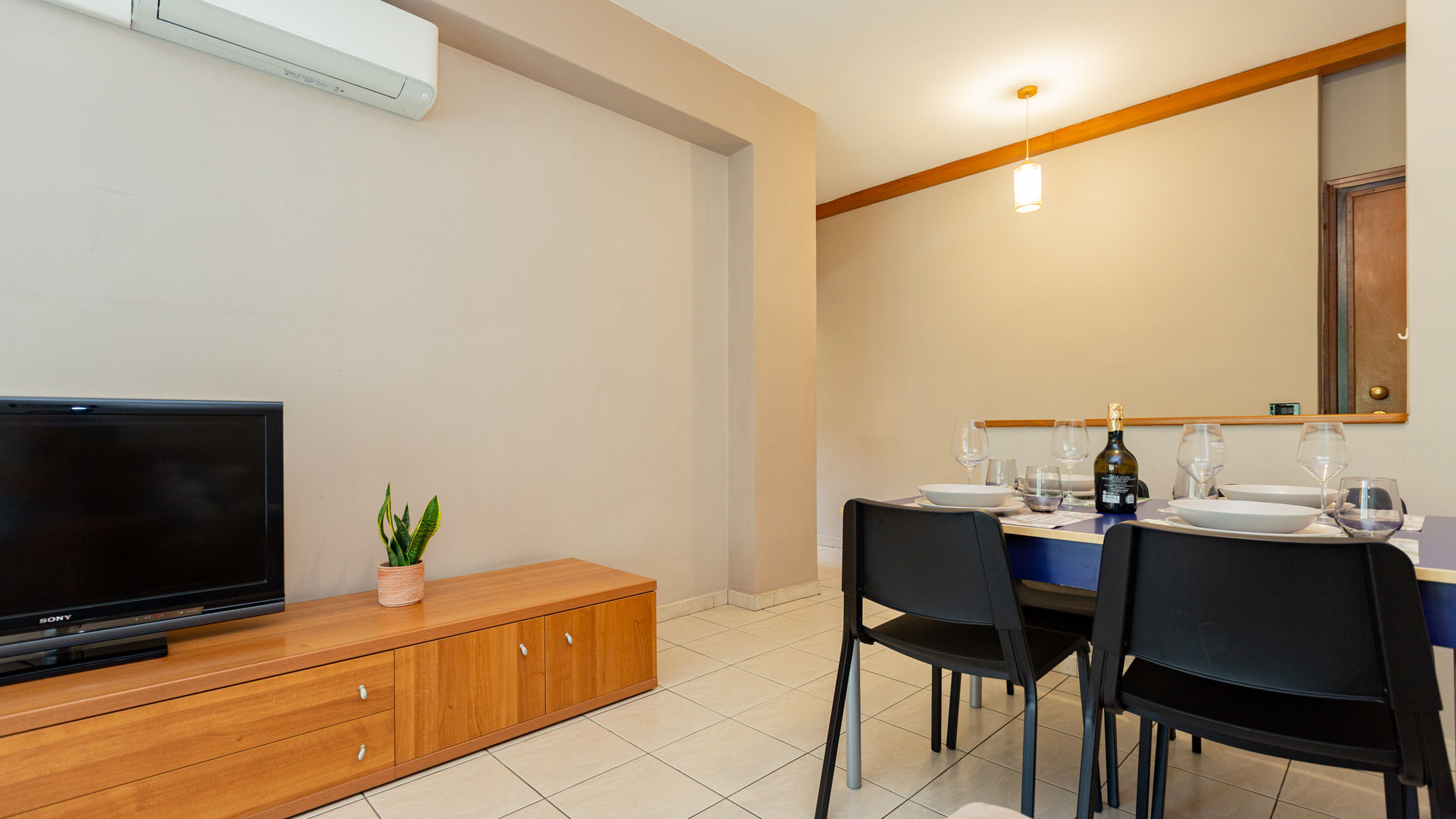Italianway Milano ALCUINO5 Cozy with terrace near City Life