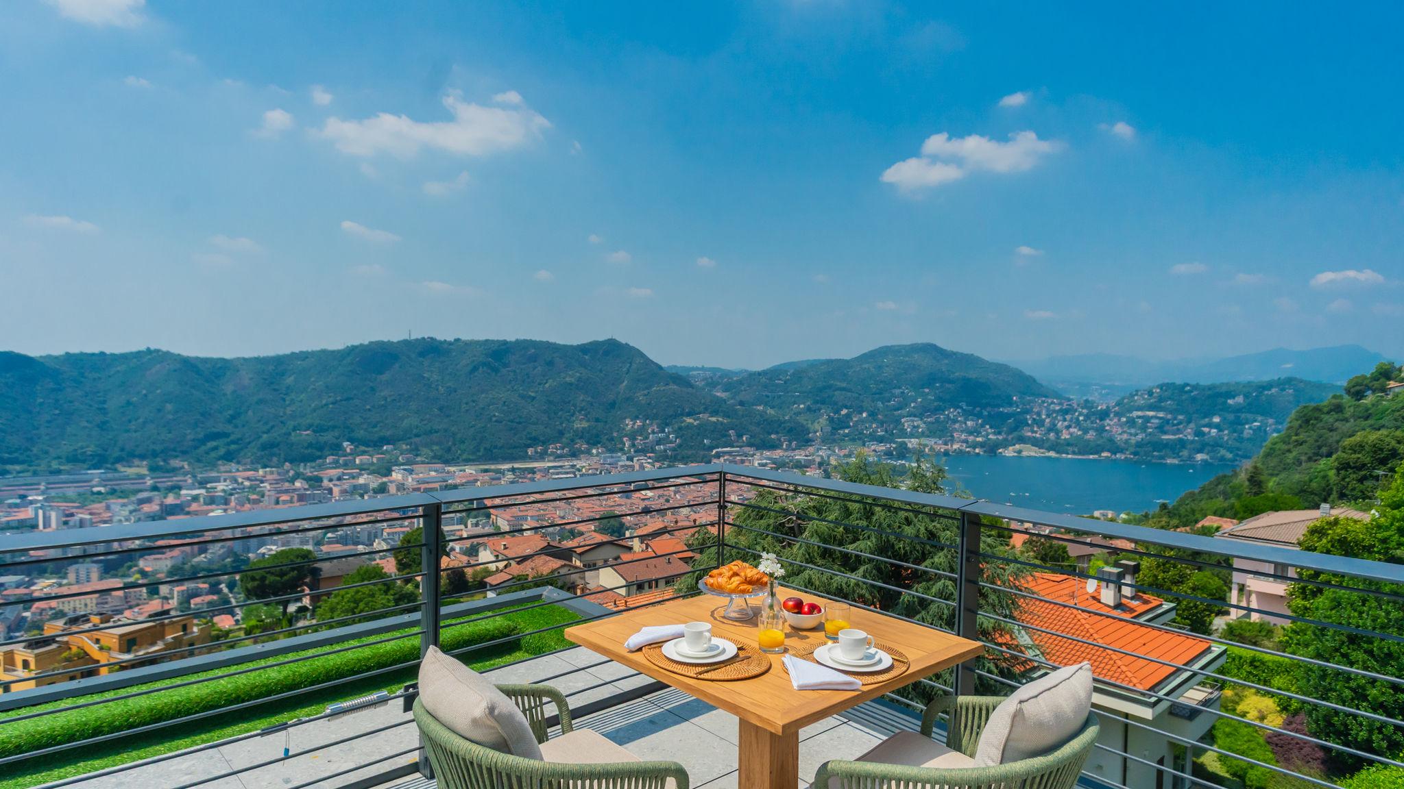 Italianway Como PureView Luxury - Electra with breakfast & pool 