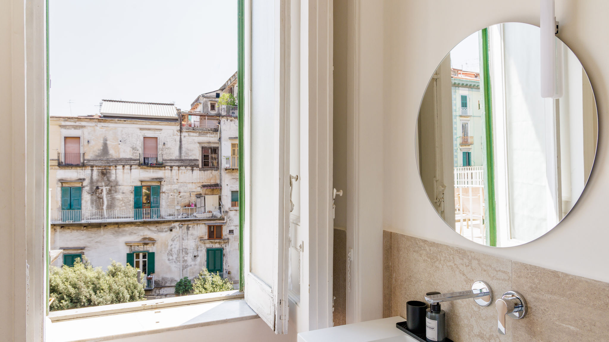 Italianway Napoli Terrazze tra i musei-  Deluxe Studio with Terrace 
