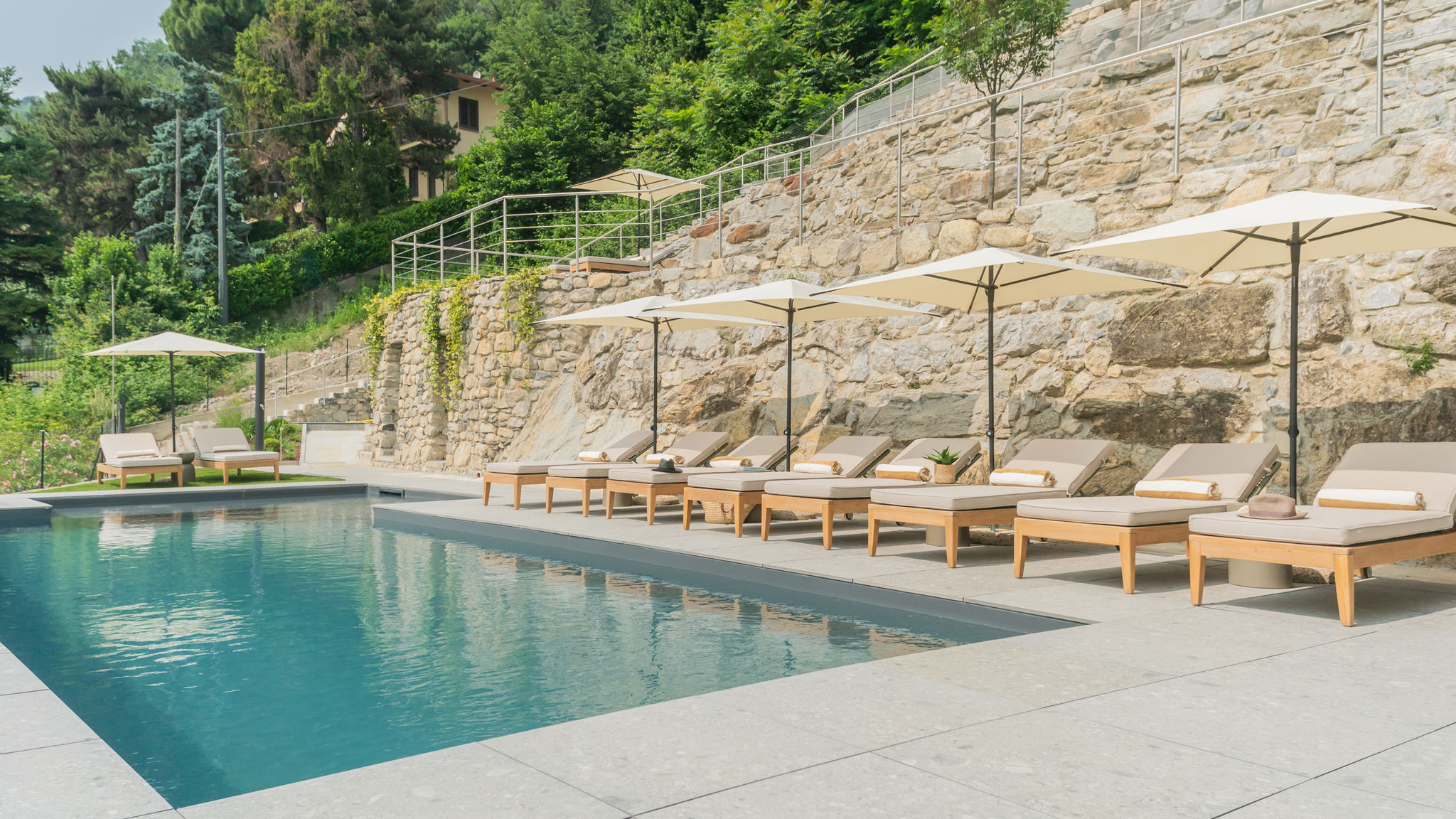 Italianway Como PureView Luxury Suites - Ground Floor with breakfast & pool 