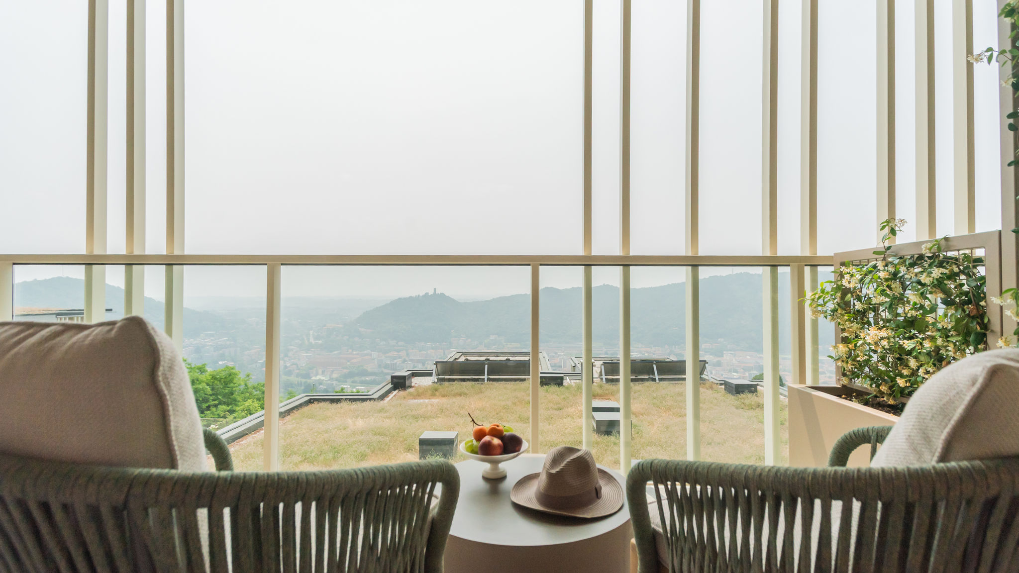Italianway Como PureView Luxury Suites - First Floor with breakfast & pool 