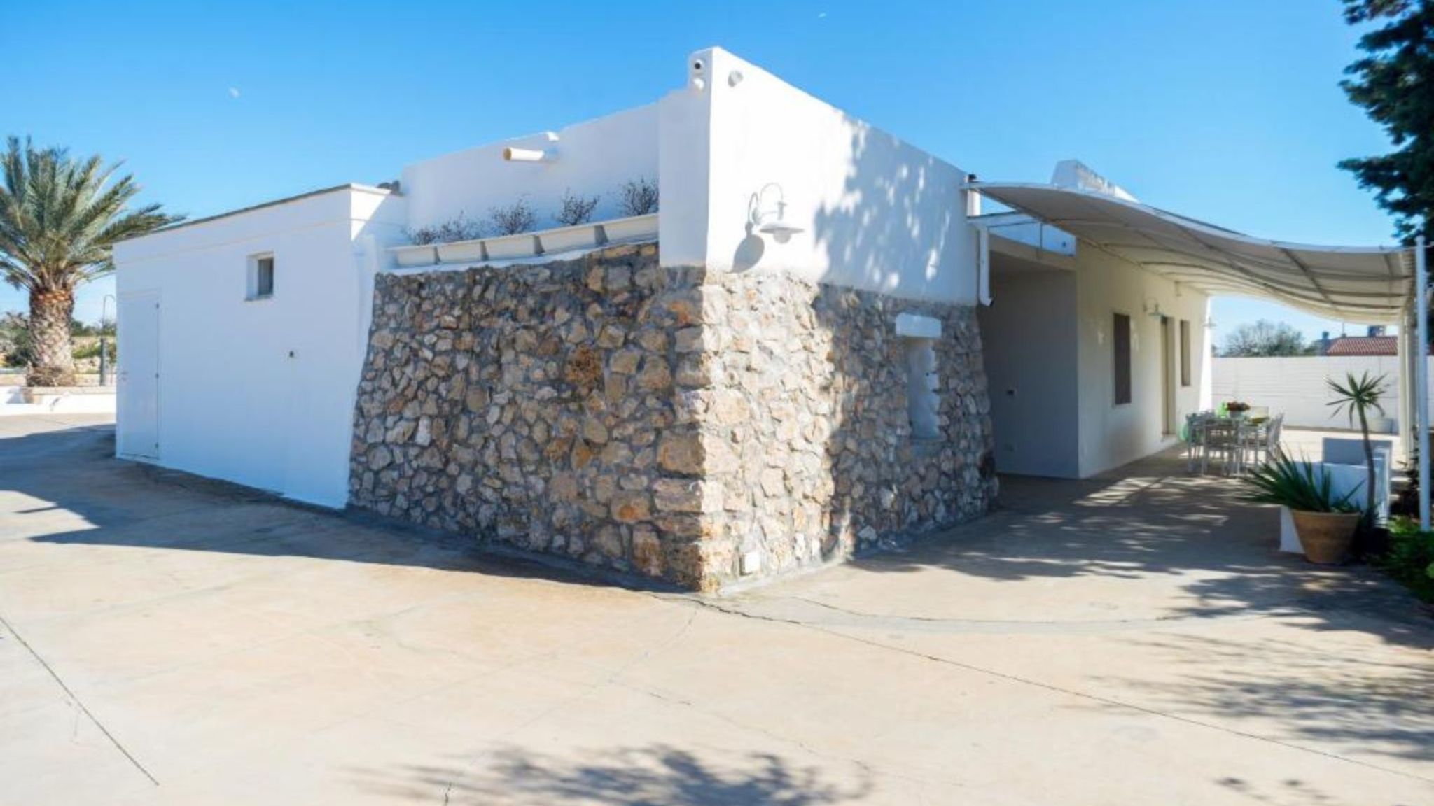 Italianway Racale Villatrulli Joe con piscina - Salento Reservation
