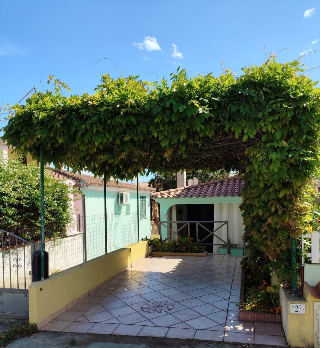 Italianway Budoni Casa Glicine