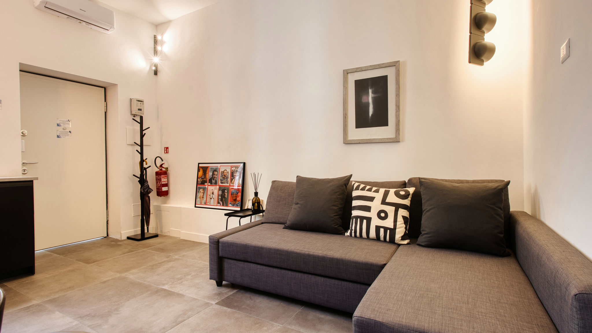 Italianway Milano 15min to Duomo, Modern 1 Bedrm Flat A/C, 5G WiFi
