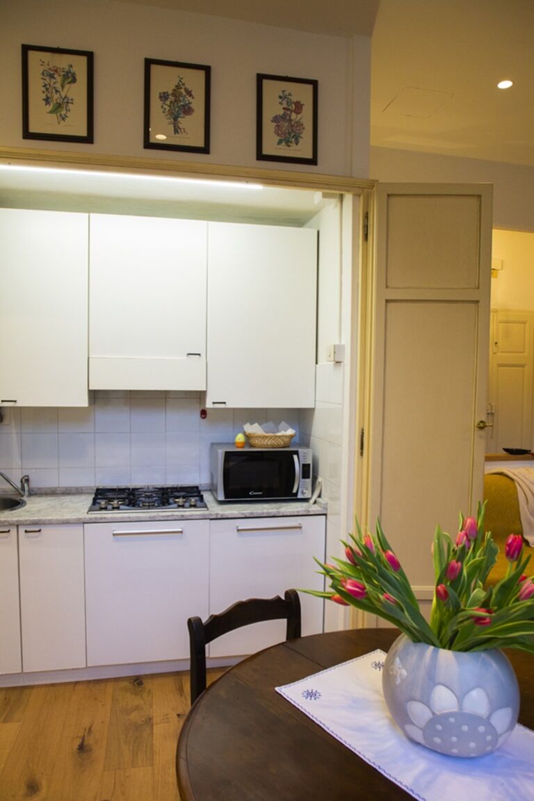 Italianway Lucca Burlamacchi House