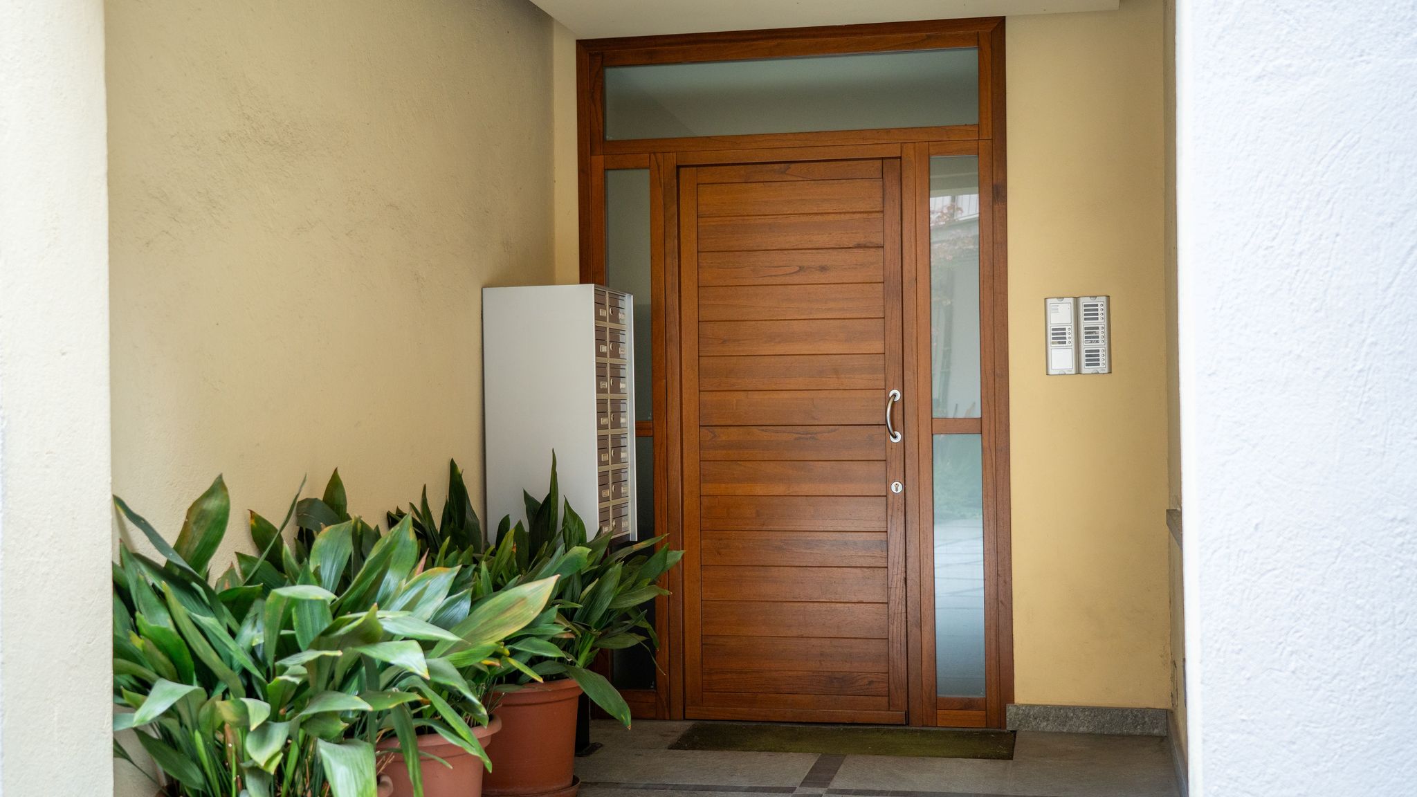 Italianway Alba Happy Central Apartment 1