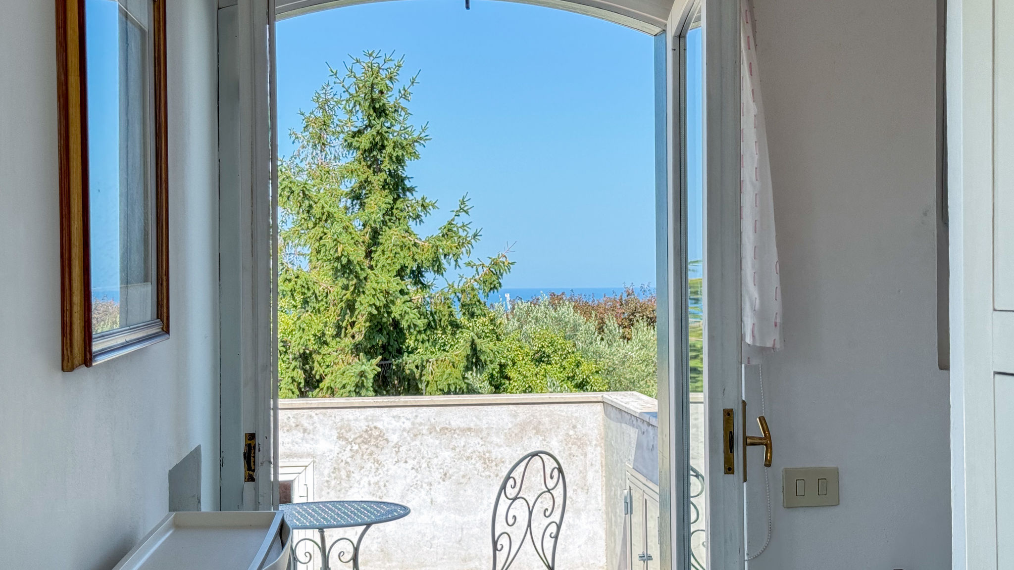 Italianway Ortona Villetta Bouganville - Vista mare in pieno centro