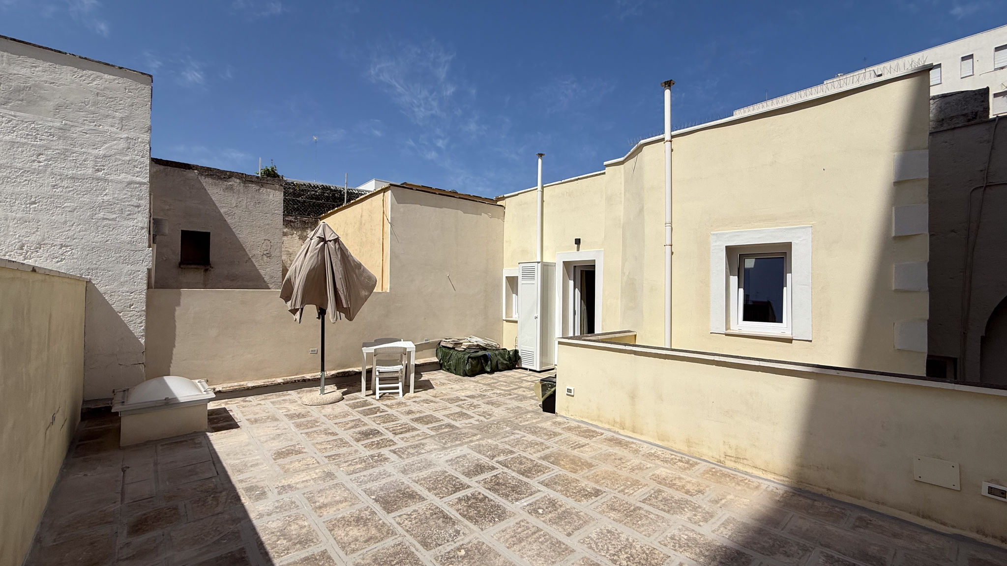MONHOLIDAY - ospitalità e servizi per il turismo Monopoli Stile mediterraneo con terrazza