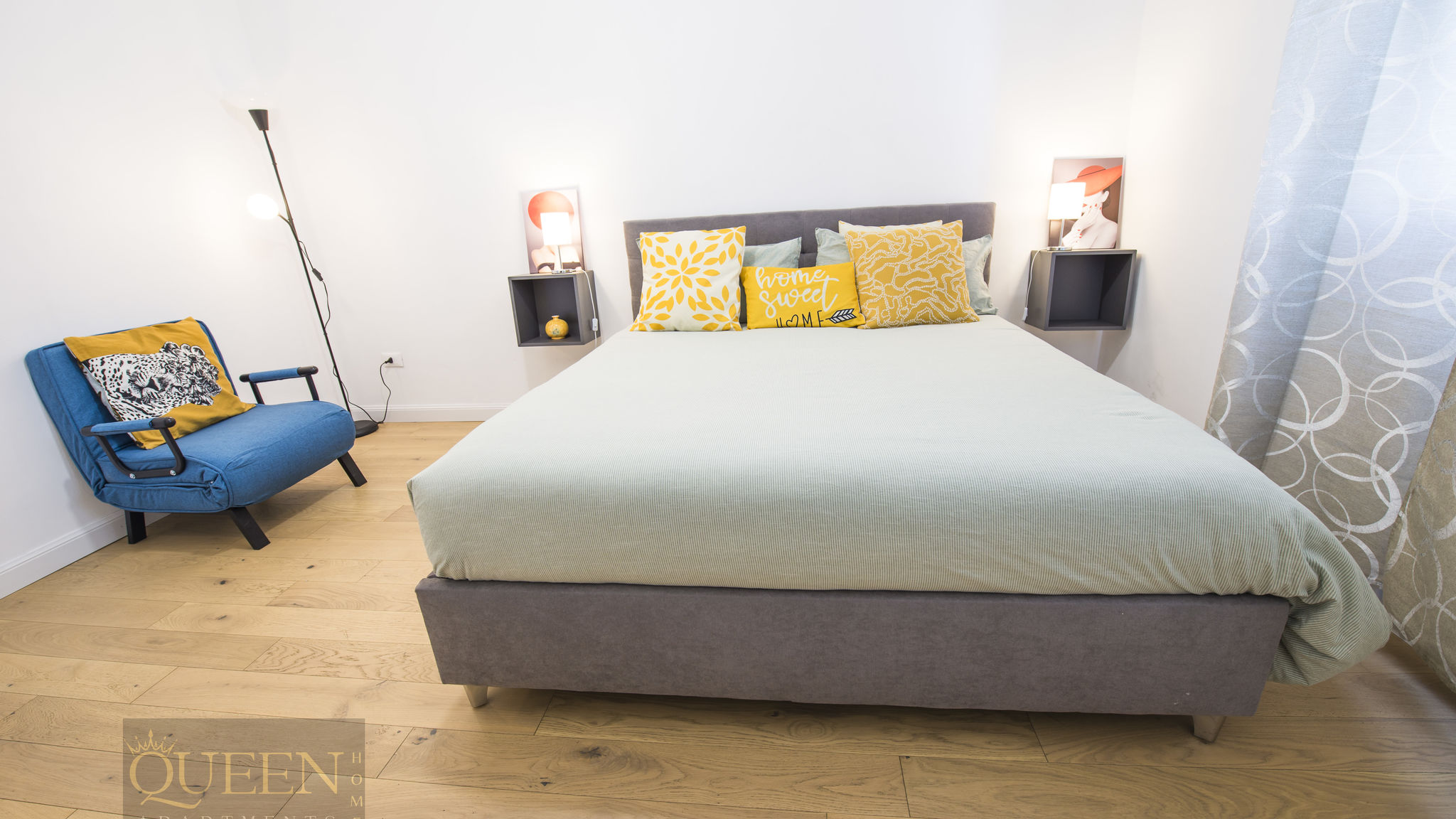 Queen Home Apartments srls Bologna Queen Home Bologna Exhibithion