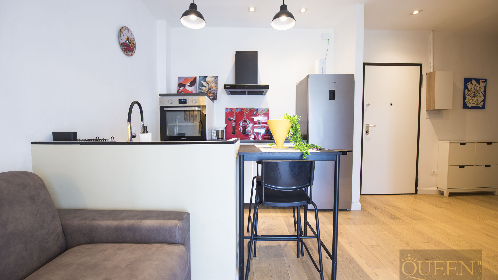 Queen Home Apartments srls Bologna Queen Home Bologna Exhibithion