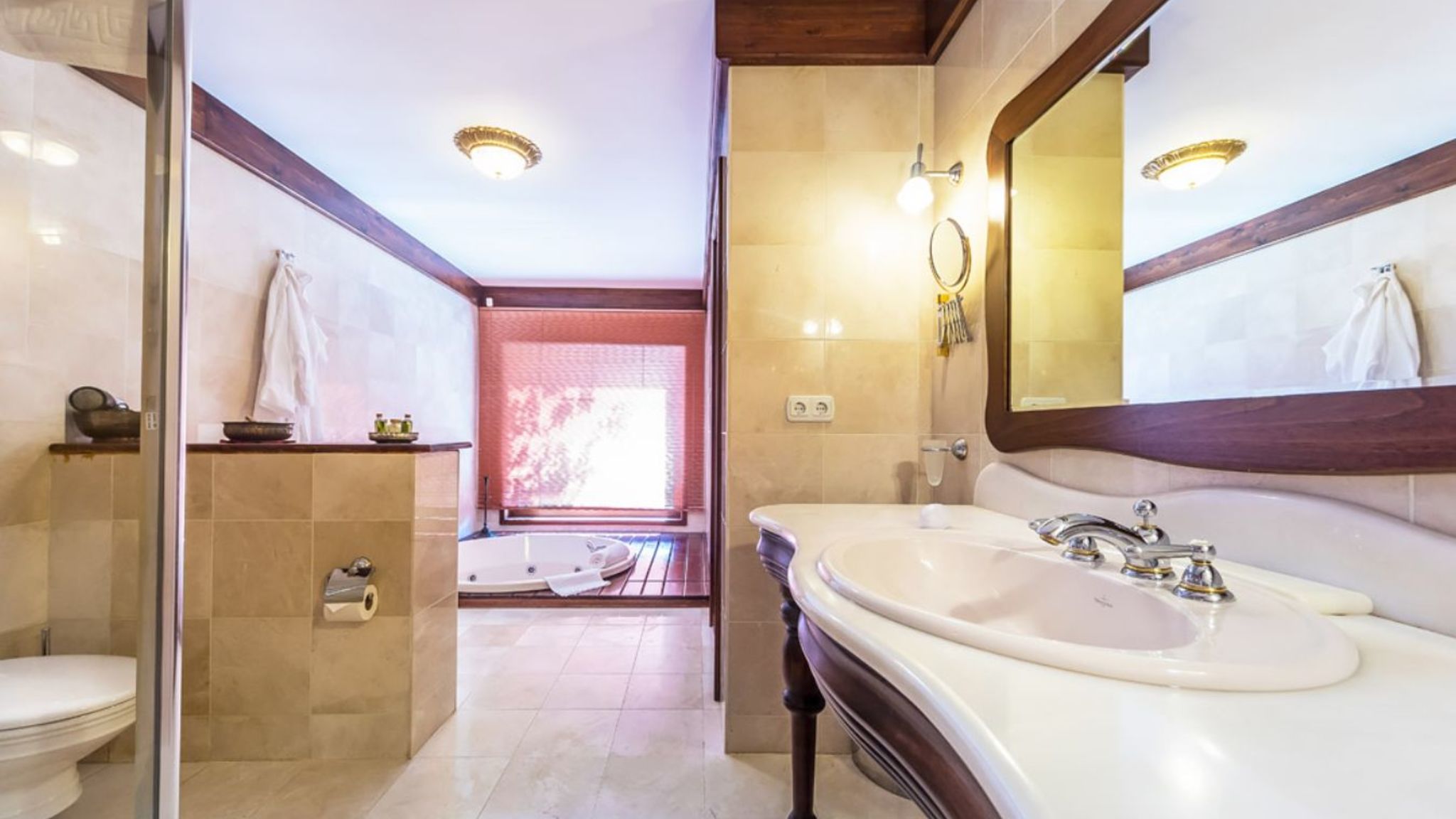Orchard Suite Limon