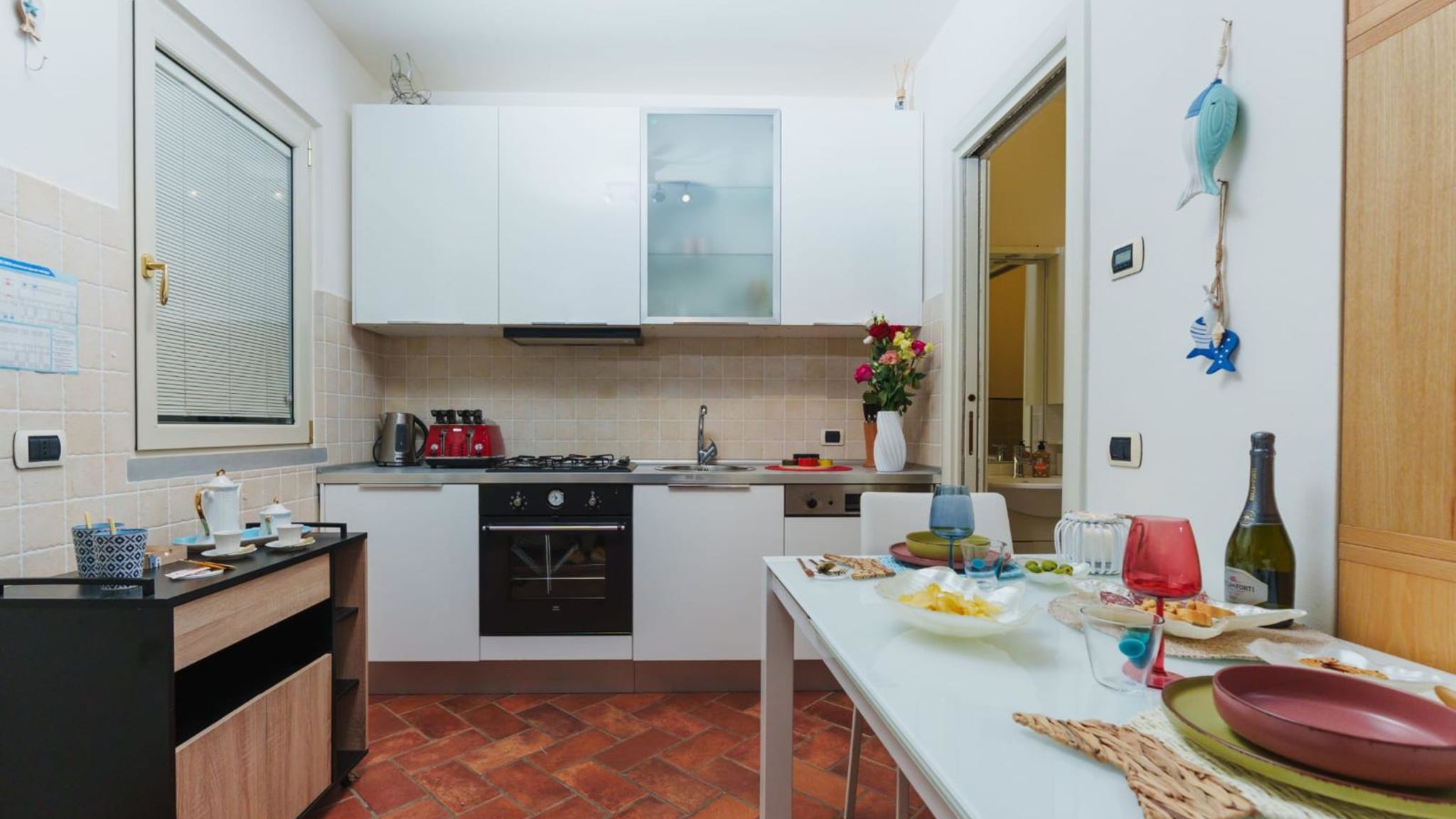 Italianway Monte Isola Scorcio sul lago by Ca-Sa Check