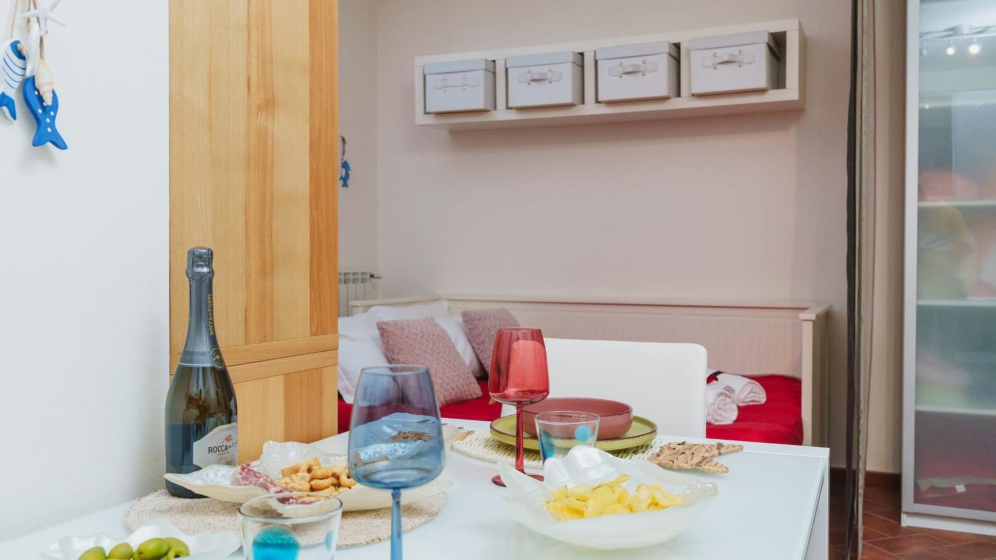 Italianway Monte Isola Scorcio sul lago by Ca-Sa Check