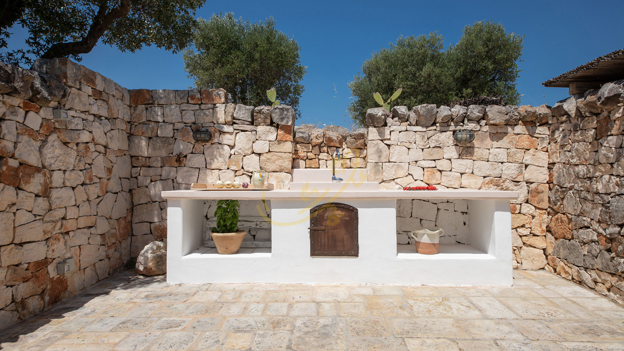 Trulli e Dimore Property Management Ostuni TD Trullo Buenavista Stunning Valley Views w/pool