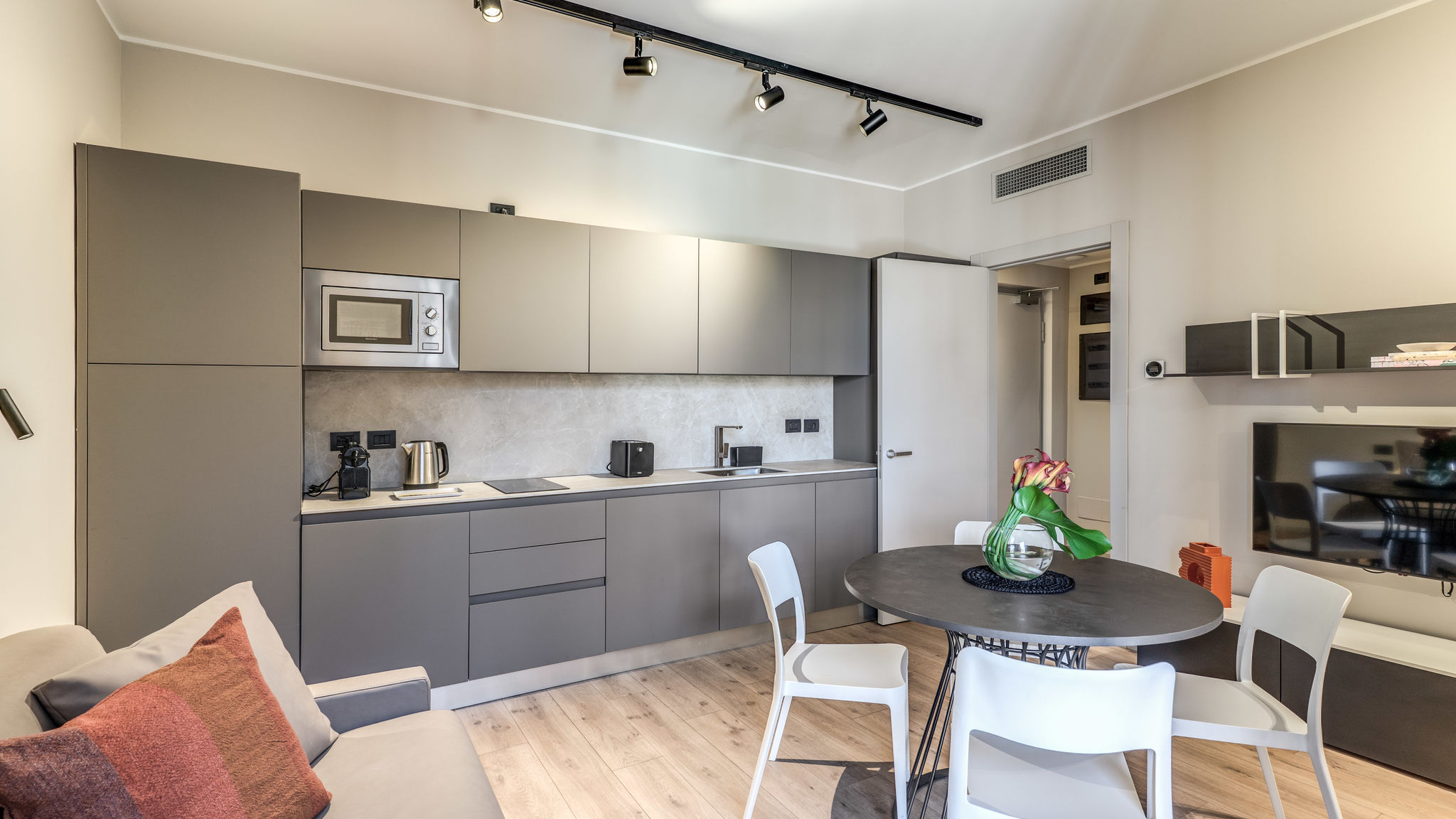 Italianway Milano Seety Porta Romana Corte - 210