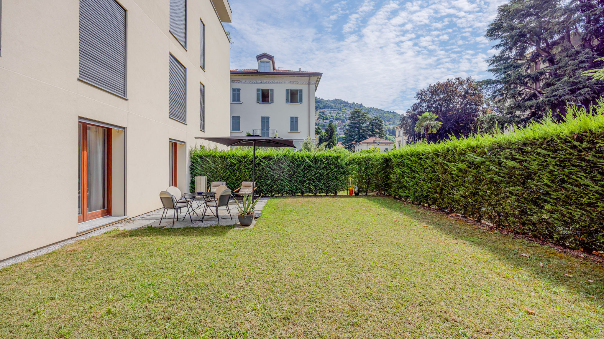 Italianway Como Charming Garden Hideaway in Como