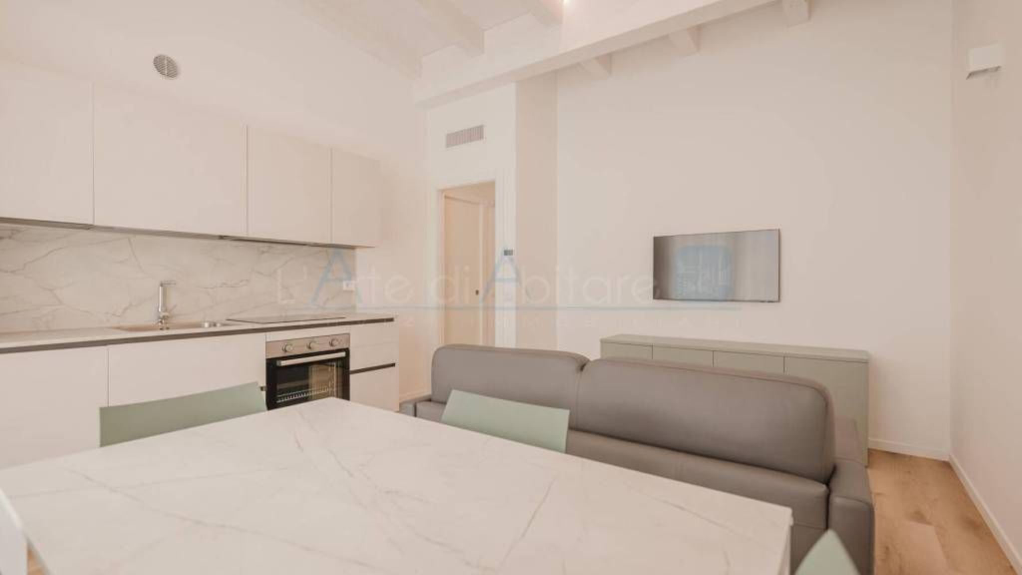 Italianway Jesolo Wave Island CarAle E20