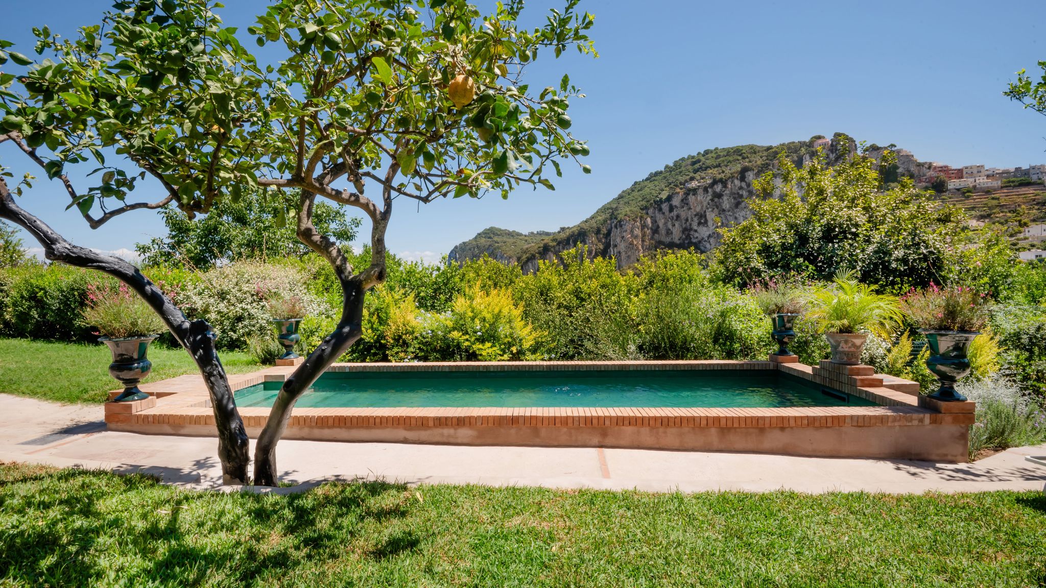 Italianway Capri Capri Designer House by Elite Villas