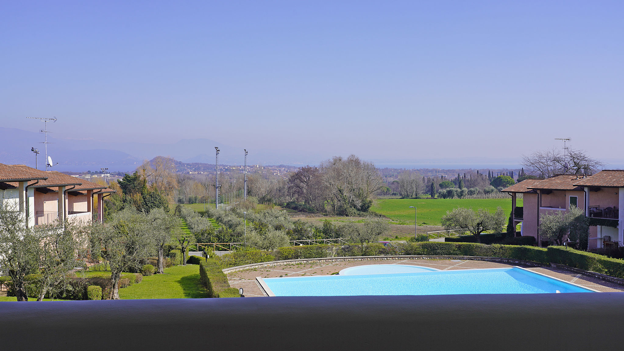 Italianway Polpenazze del Garda Blu Garda View