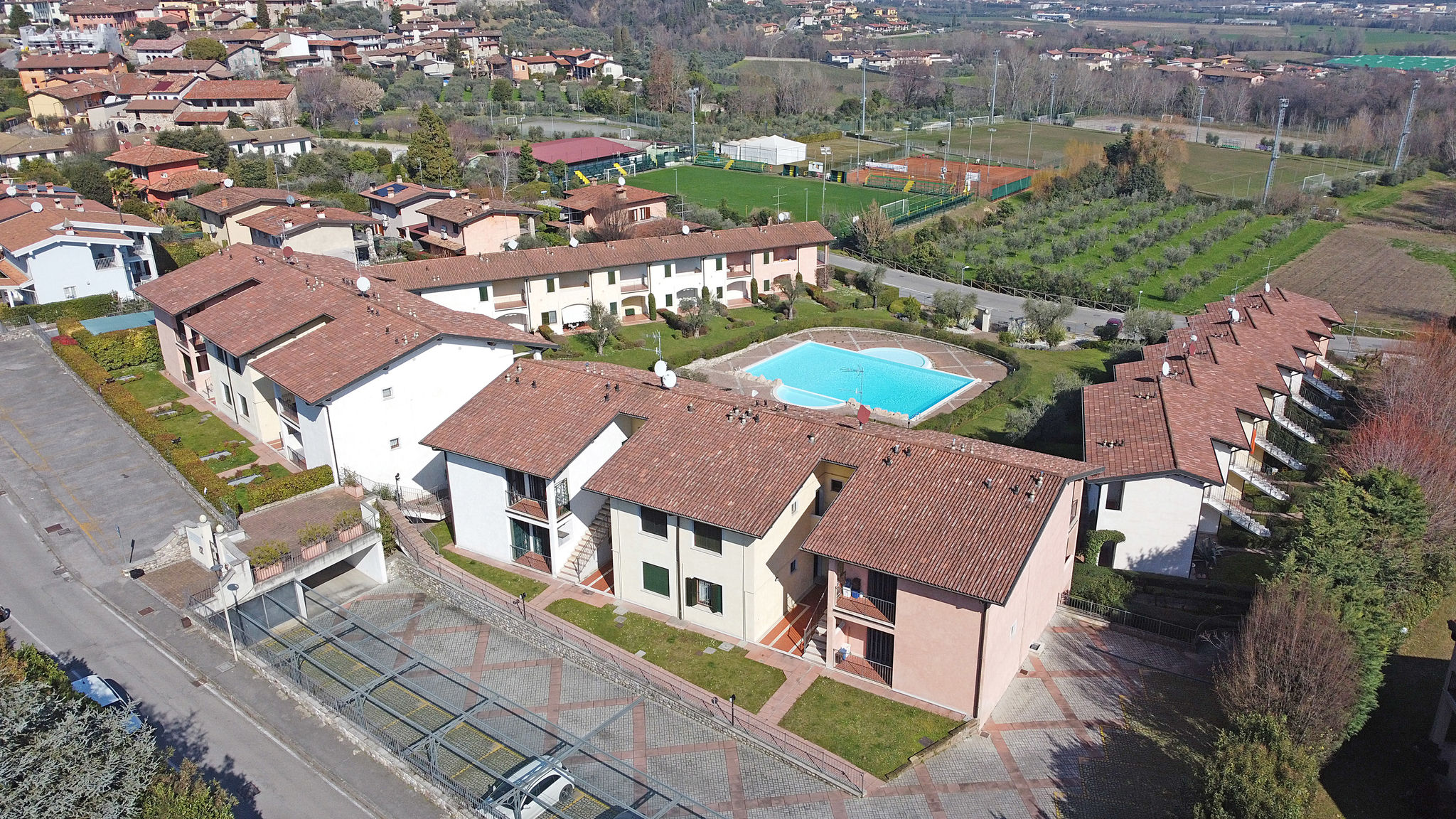 Italianway Polpenazze del Garda Blu Garda View