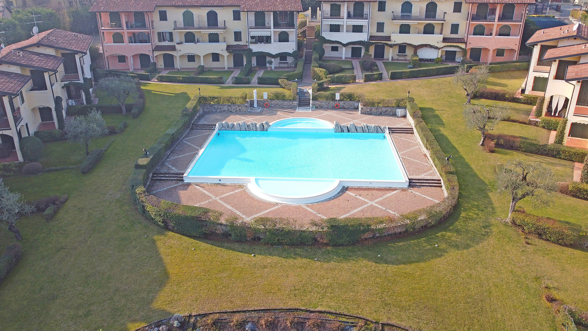 Italianway Polpenazze del Garda Blu Garda View