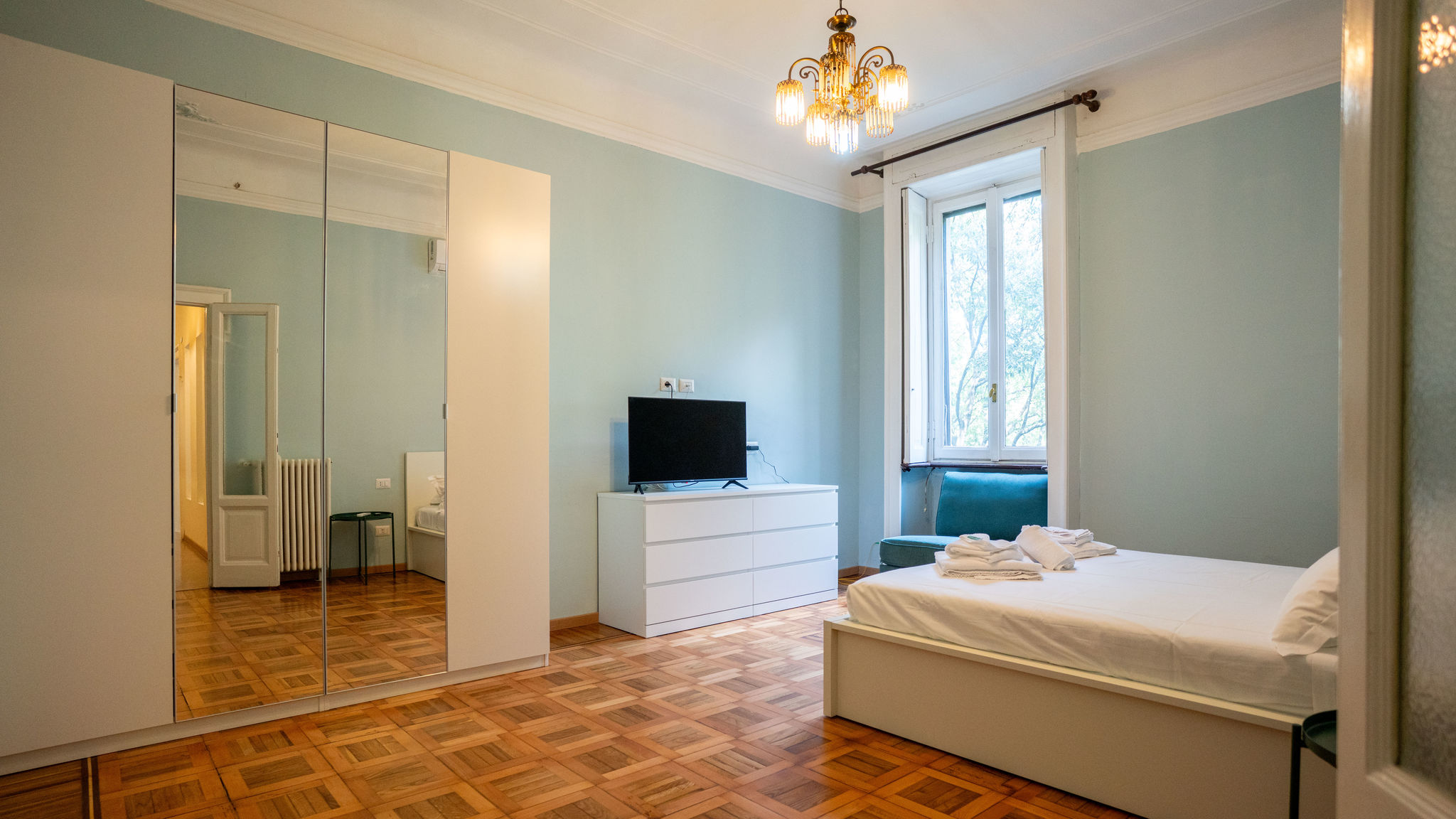Italianway Milano Apt near C. Buenos Aires – WiFi, AC, Metro 3 min