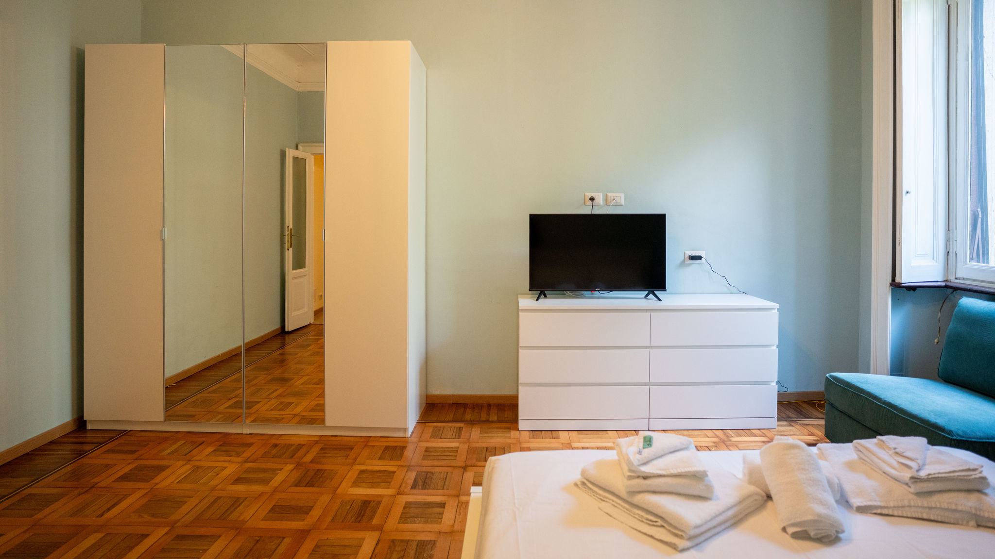 Italianway Milano Apt near C. Buenos Aires – WiFi, AC, Metro 3 min