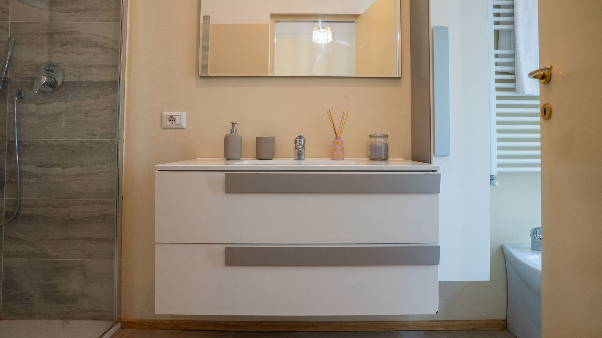 Italianway Milano Apt near C. Buenos Aires – WiFi, AC, Metro 3 min
