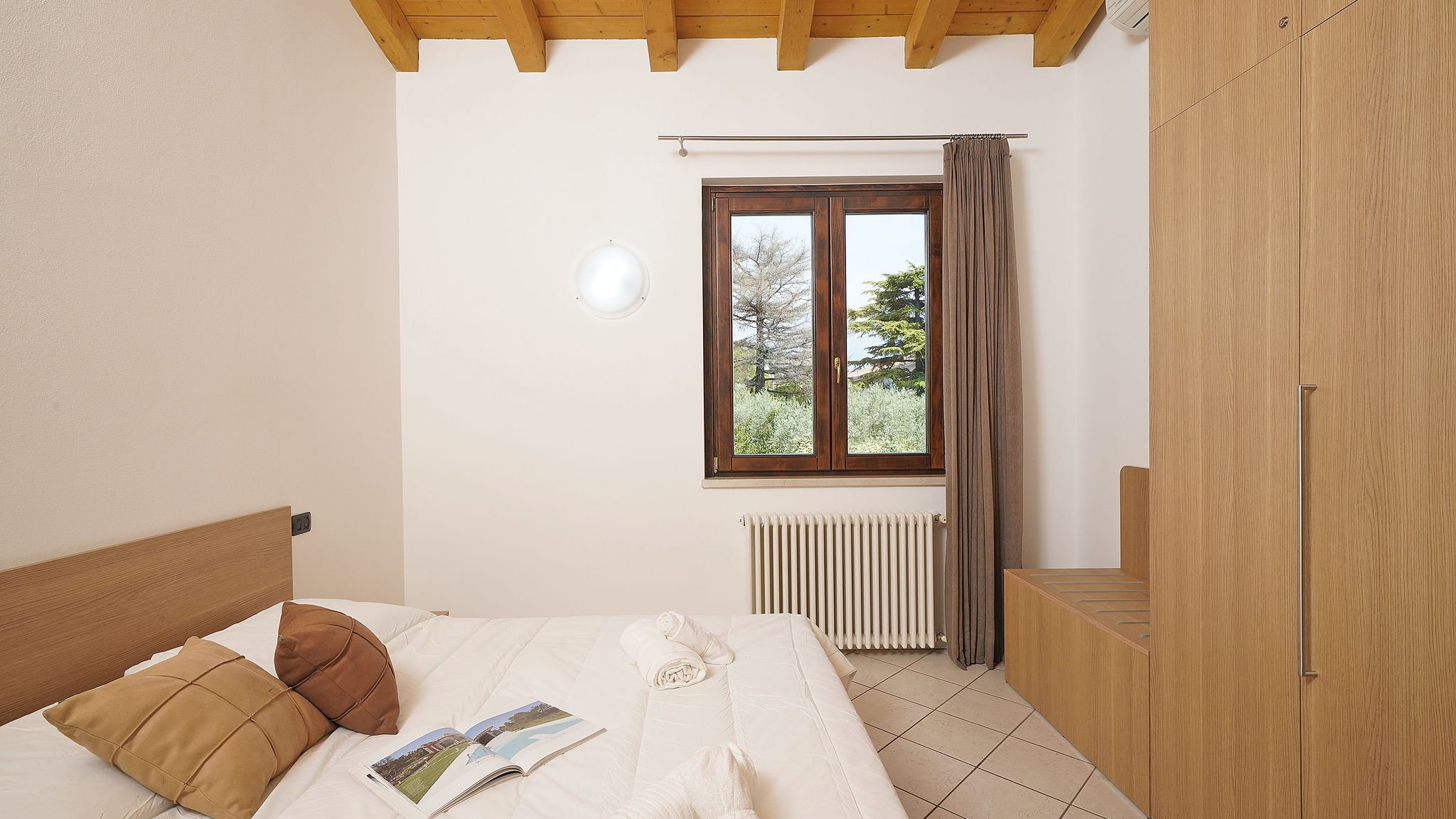 Italianway Manerba del Garda Apt Romantica 1