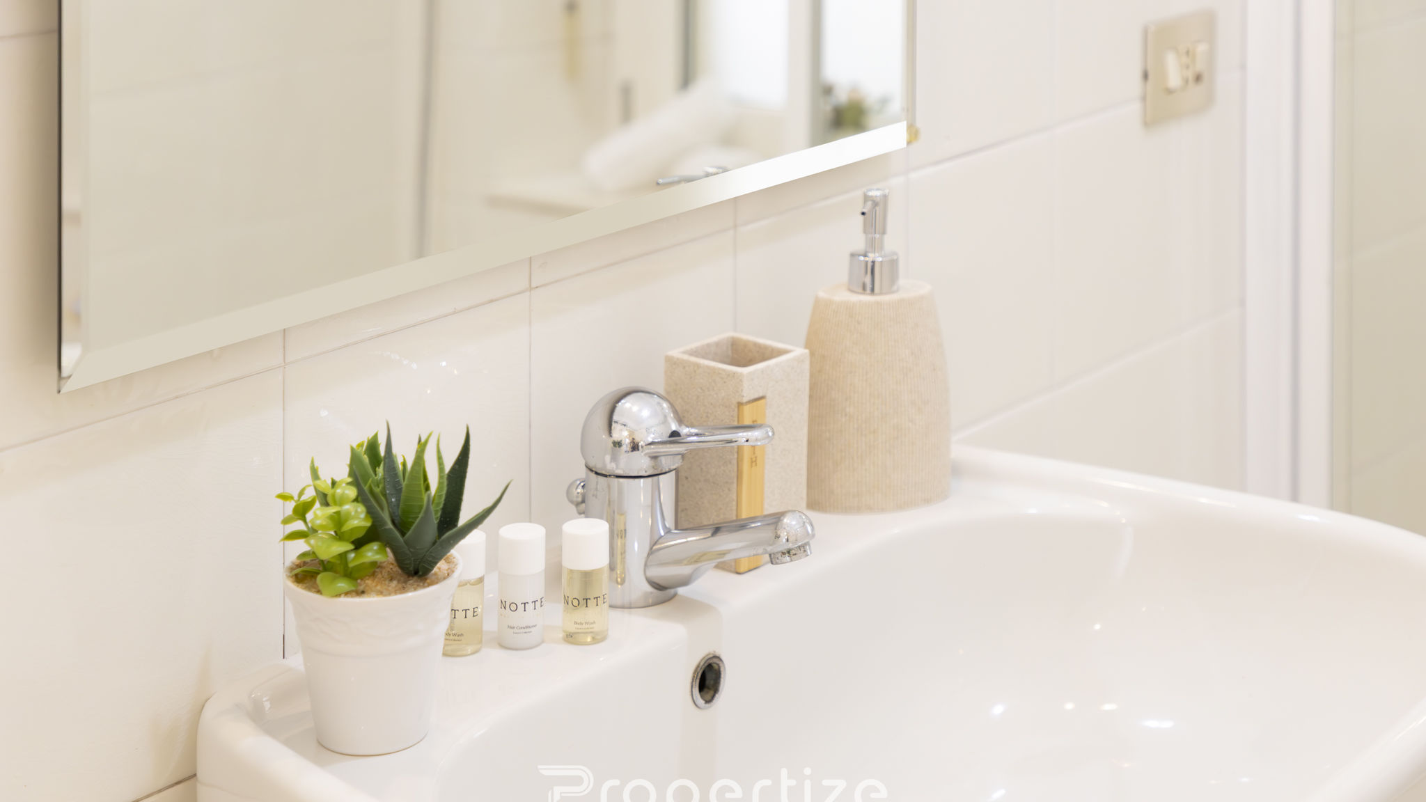 Italianway Cagliari White Residence by Propertize