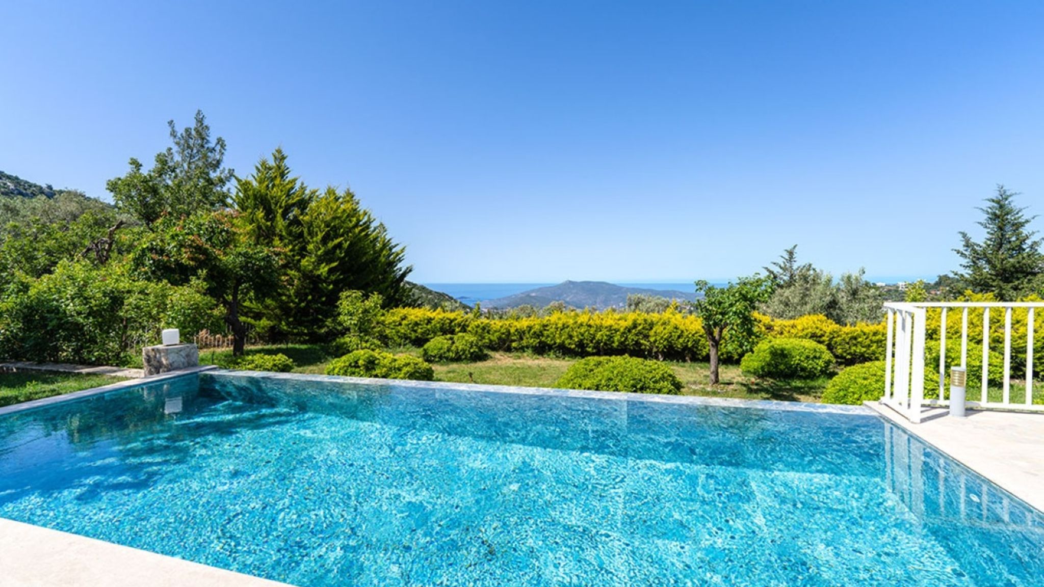Italianway Kaş Yaz Evi