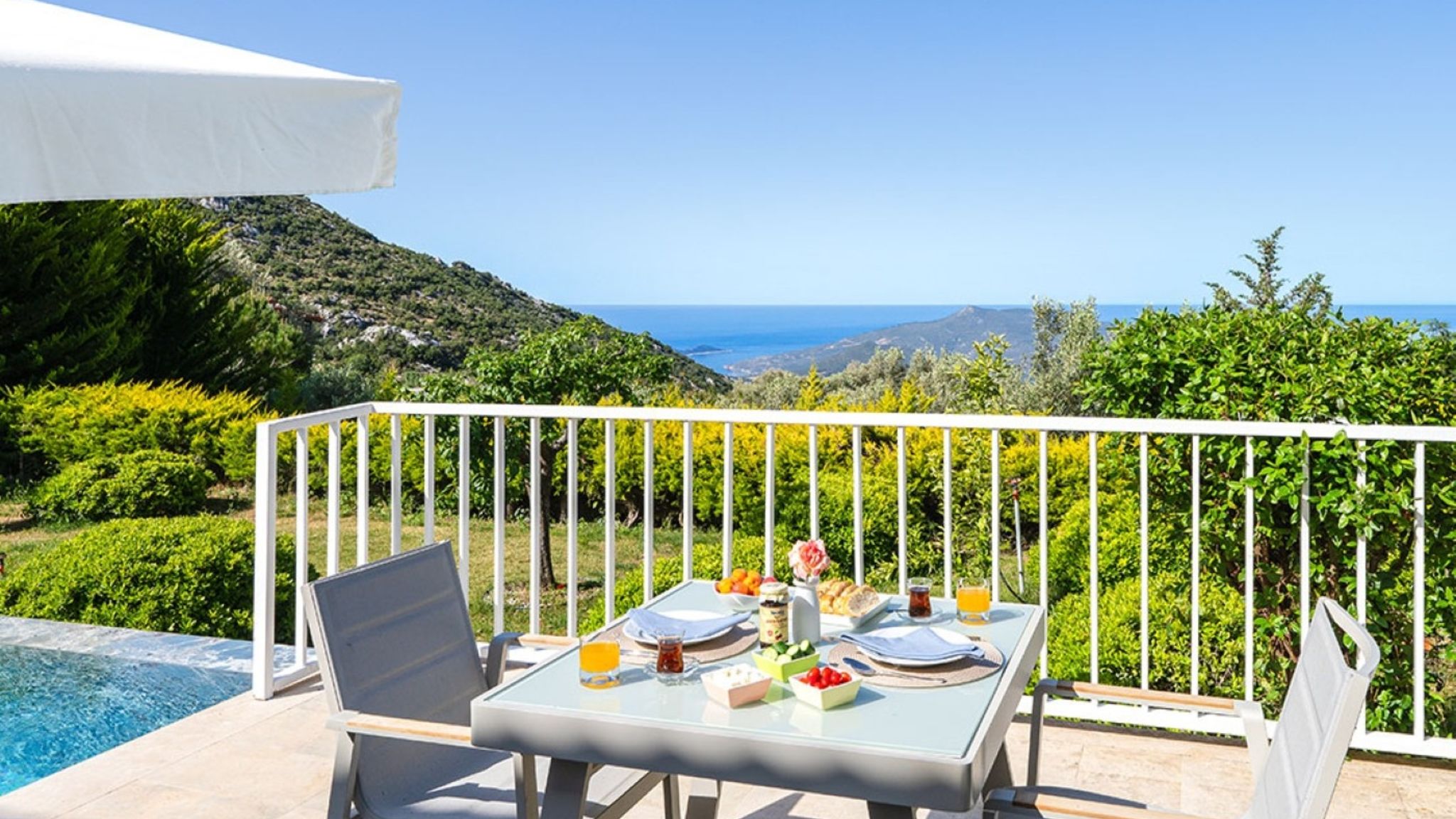 Italianway Kaş Yaz Evi