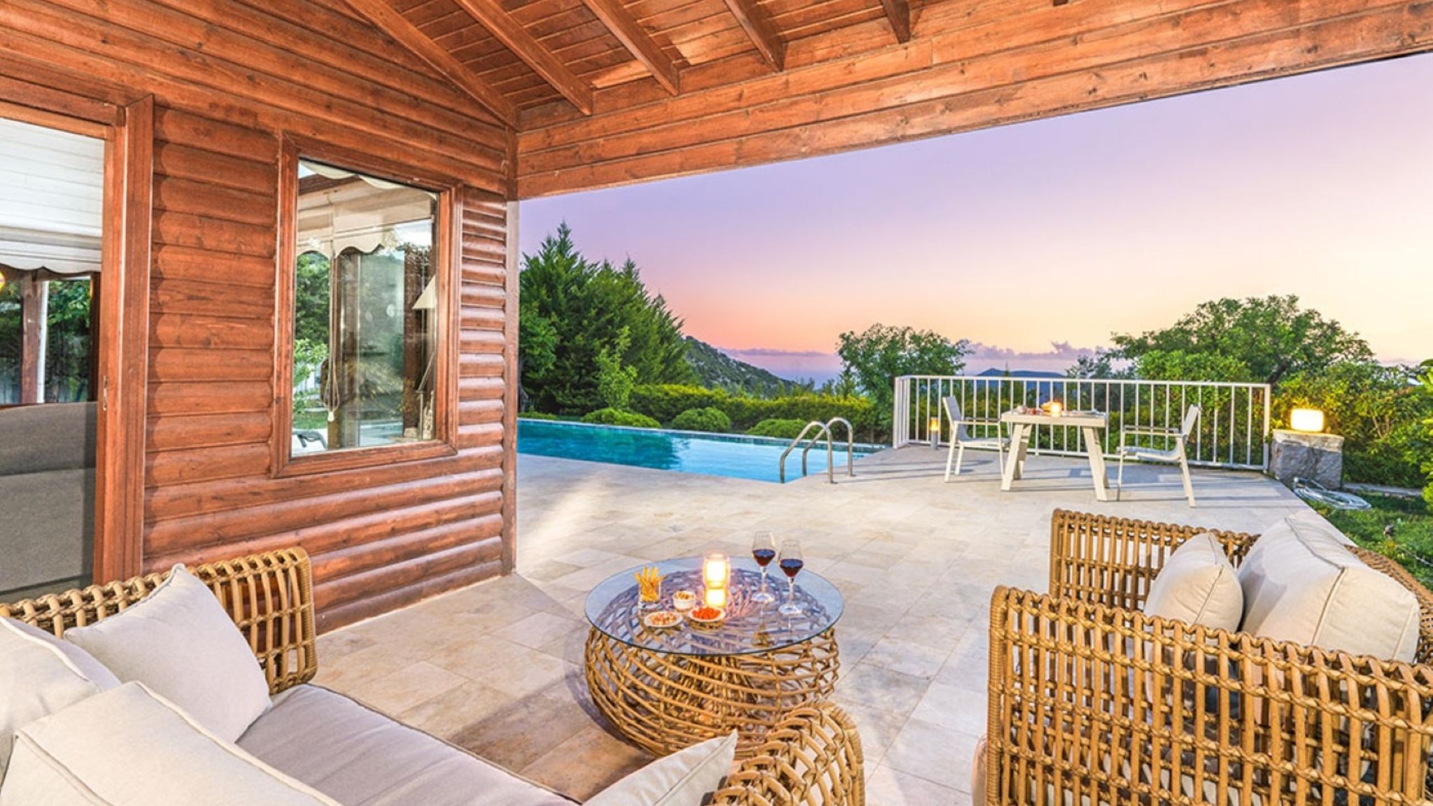 Italianway Kaş Yaz Evi